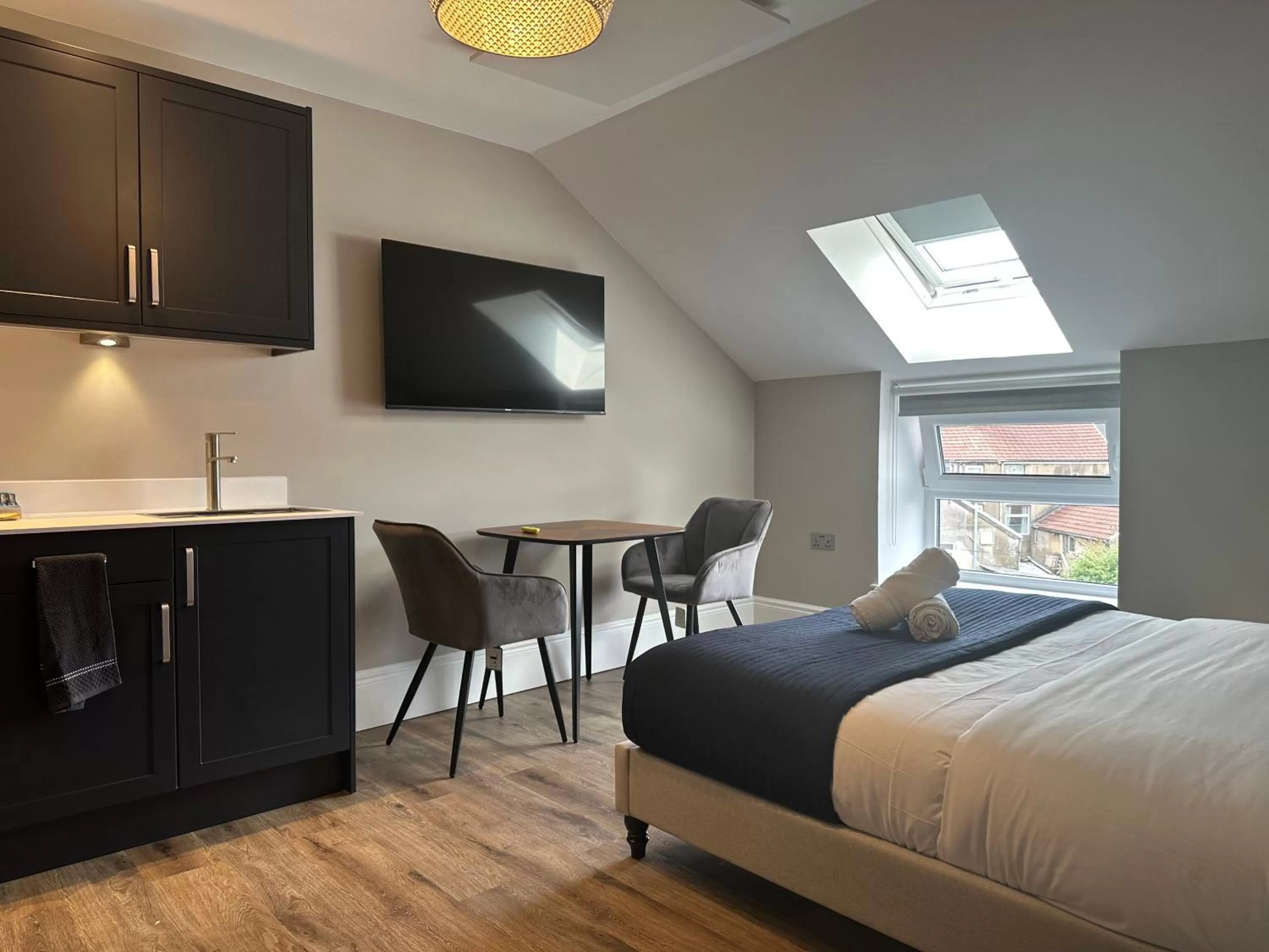 Photo of the whole room, Bed in Central Studios