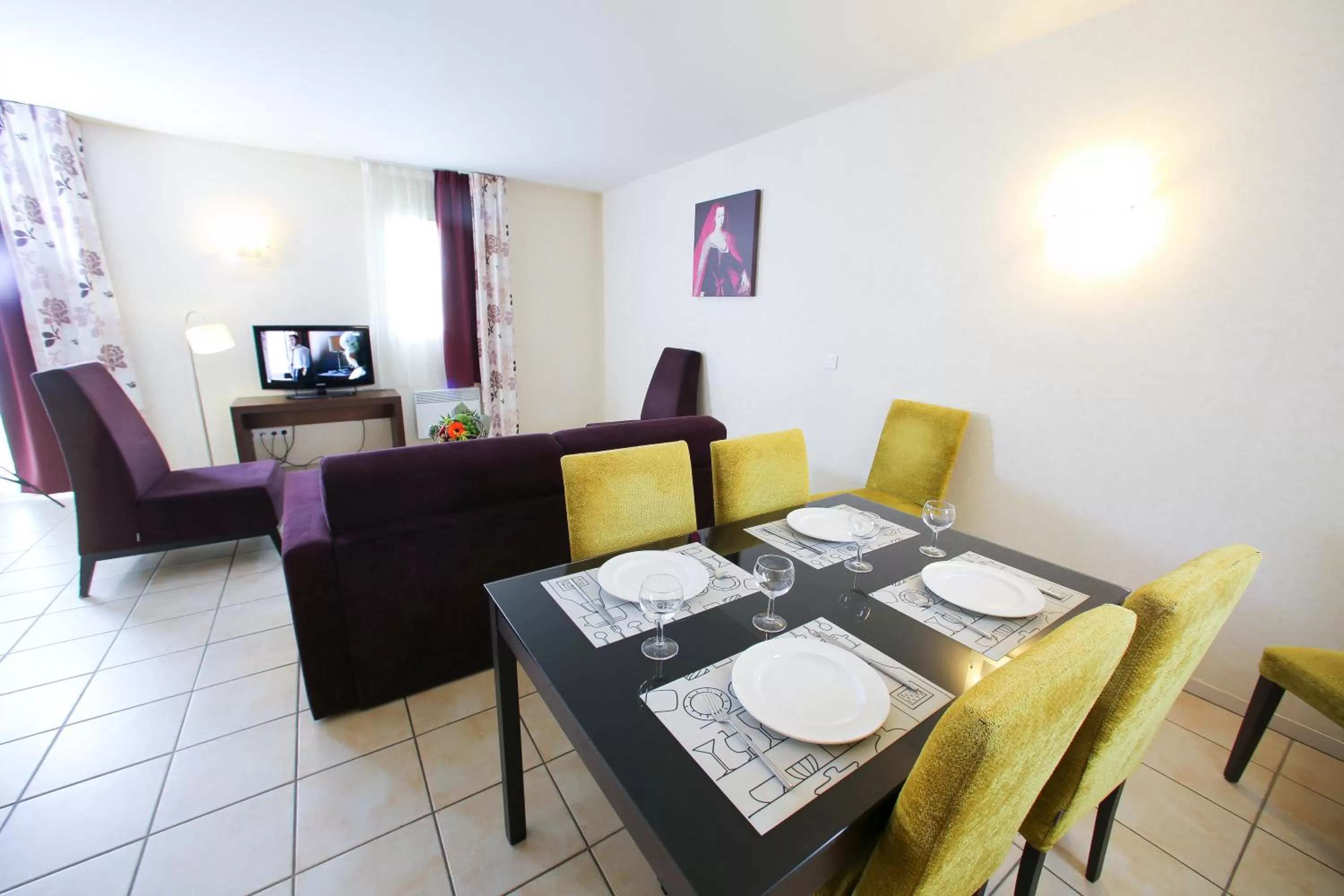 TV and multimedia in Résidence Villa Bellagio Amboise by Popinns