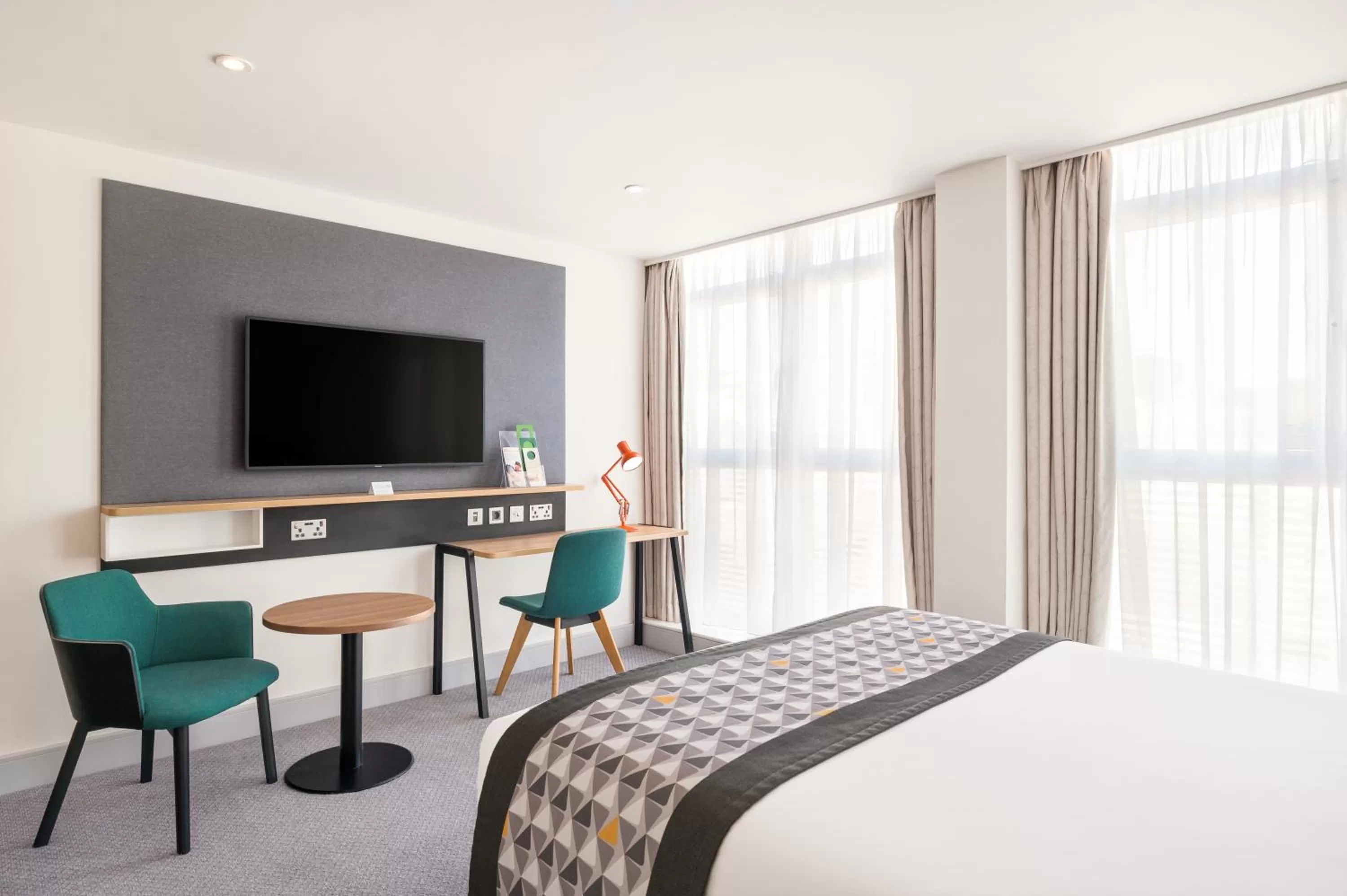 Bed in Holiday Inn Birmingham City by IHG