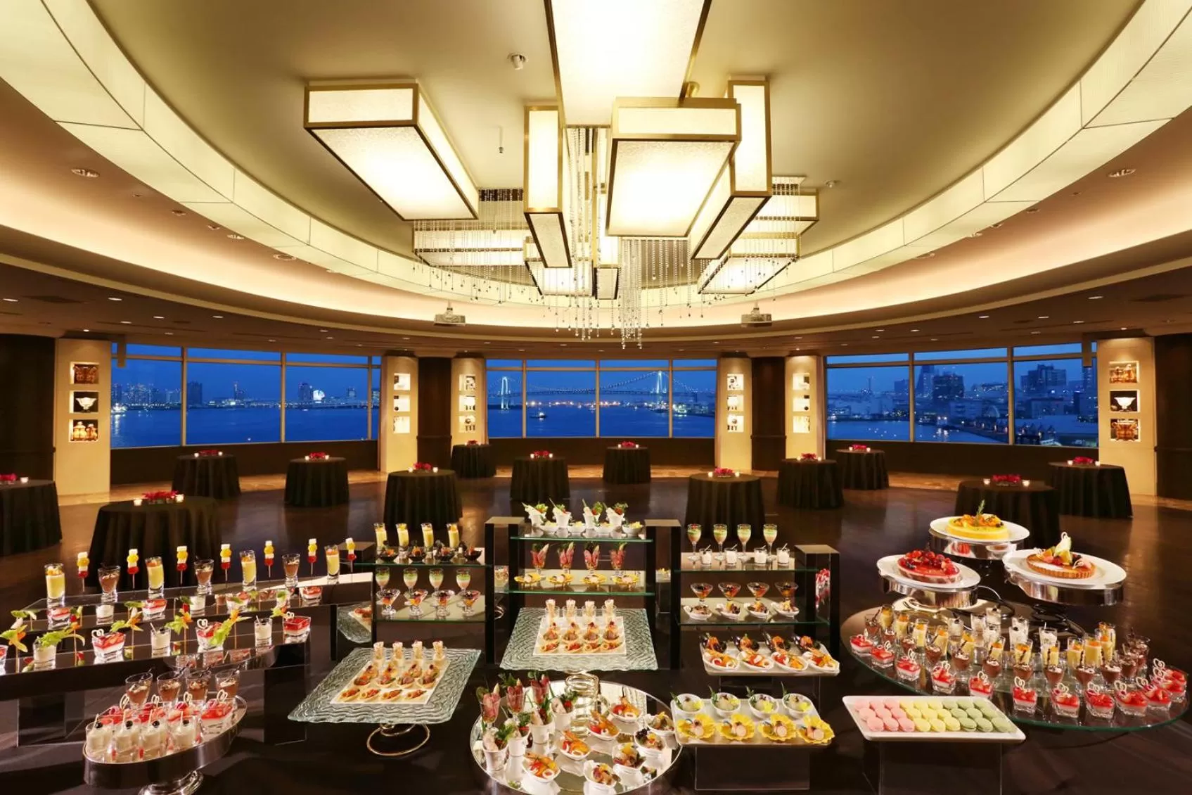 Banquet/Function facilities in InterContinental Tokyo Bay by IHG