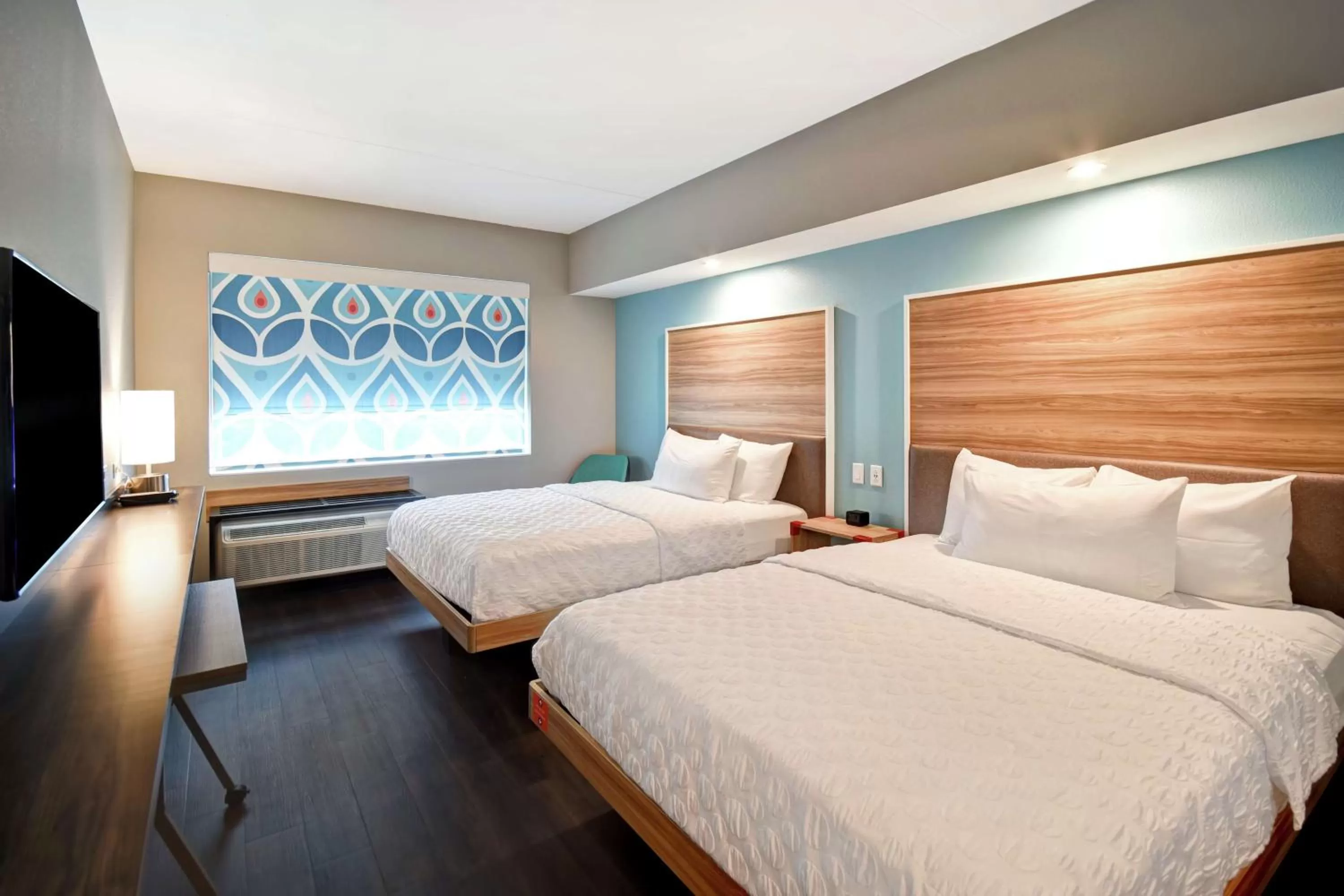 Bedroom, Bed in Tru By Hilton Pigeon Forge