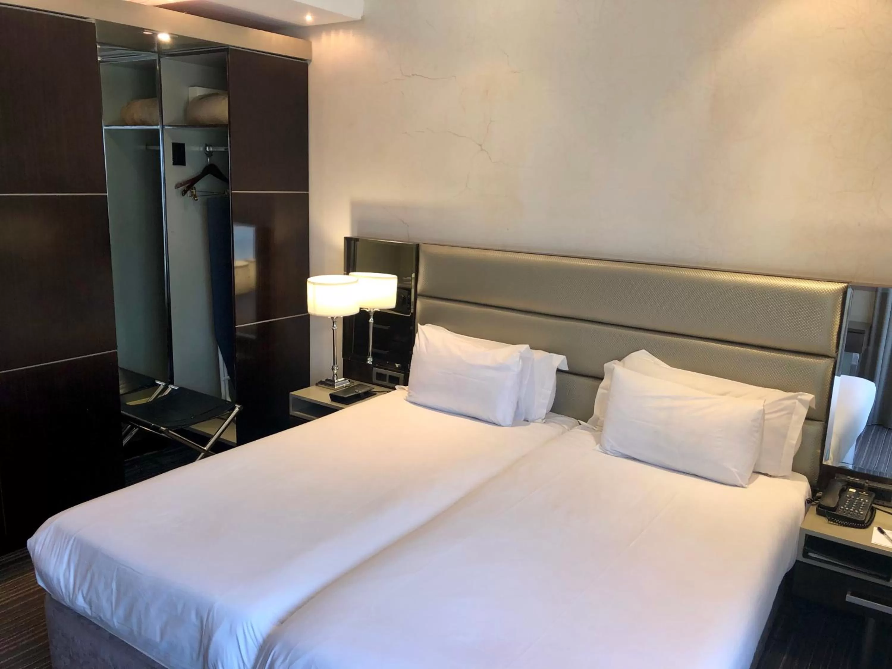 Bedroom, Bed in Coastlands Musgrave Hotel