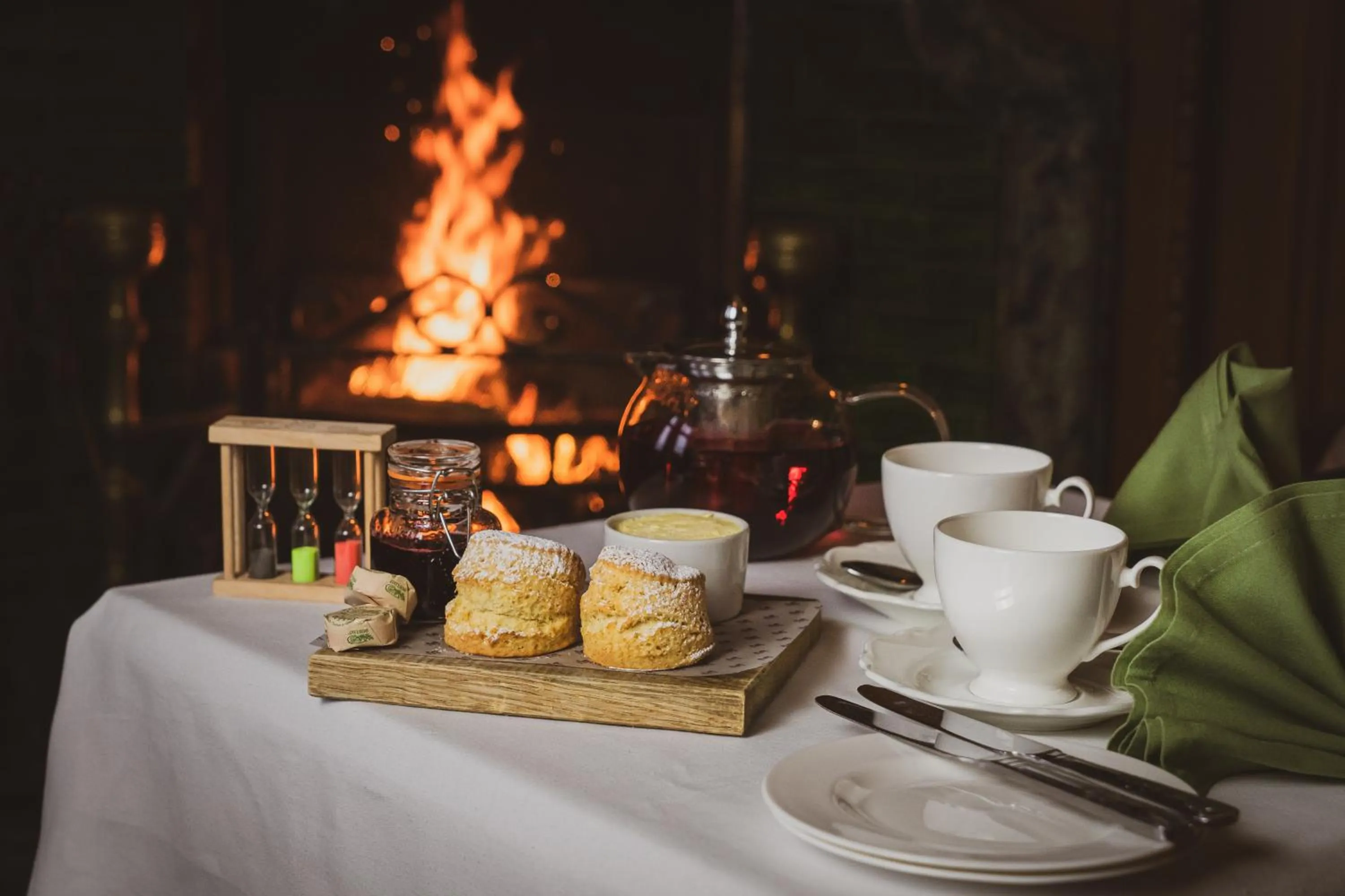 Food and drinks in Merewood Country House Hotel