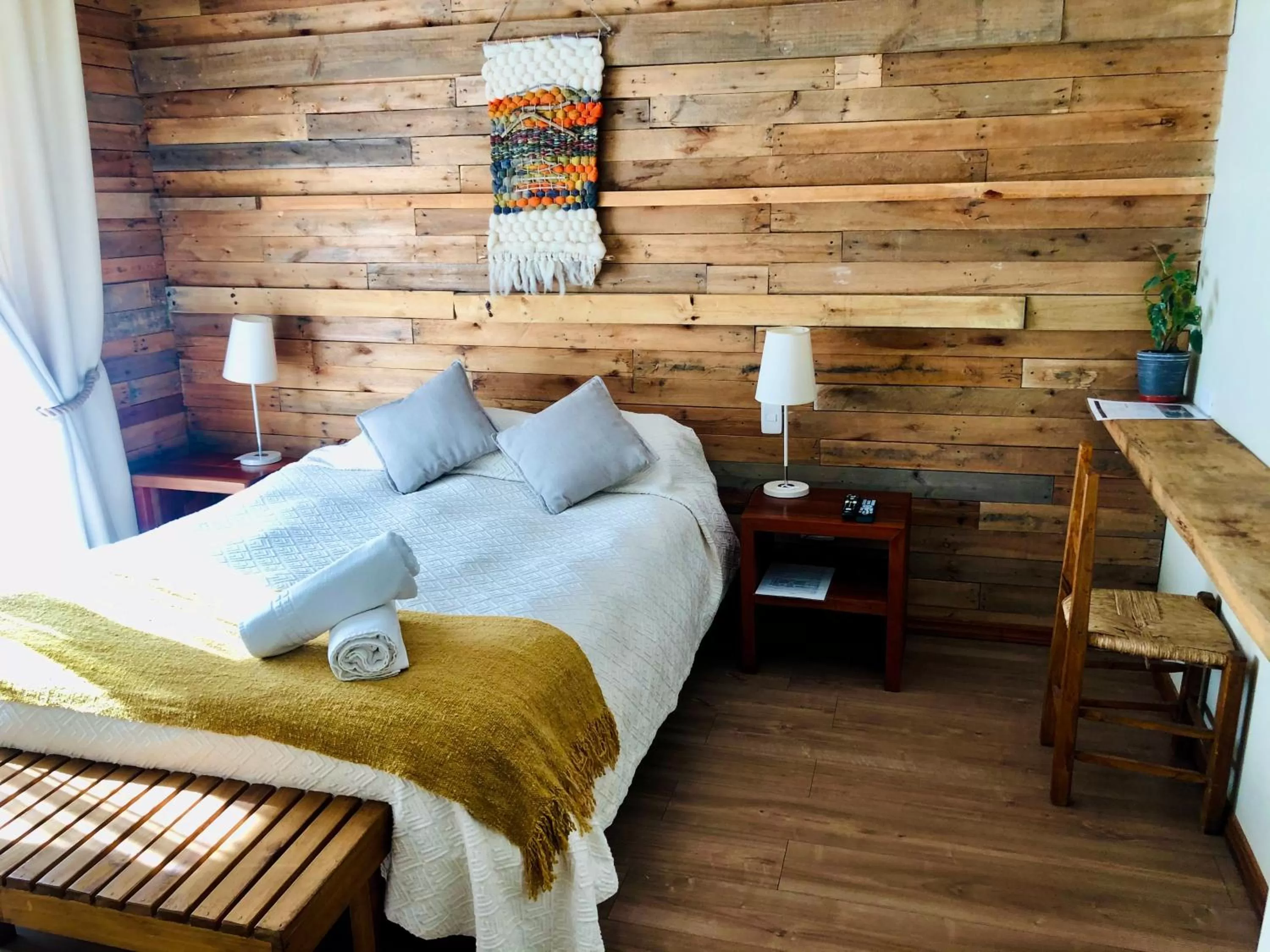 Bedroom, Bed in Hotel 381 Panguipulli