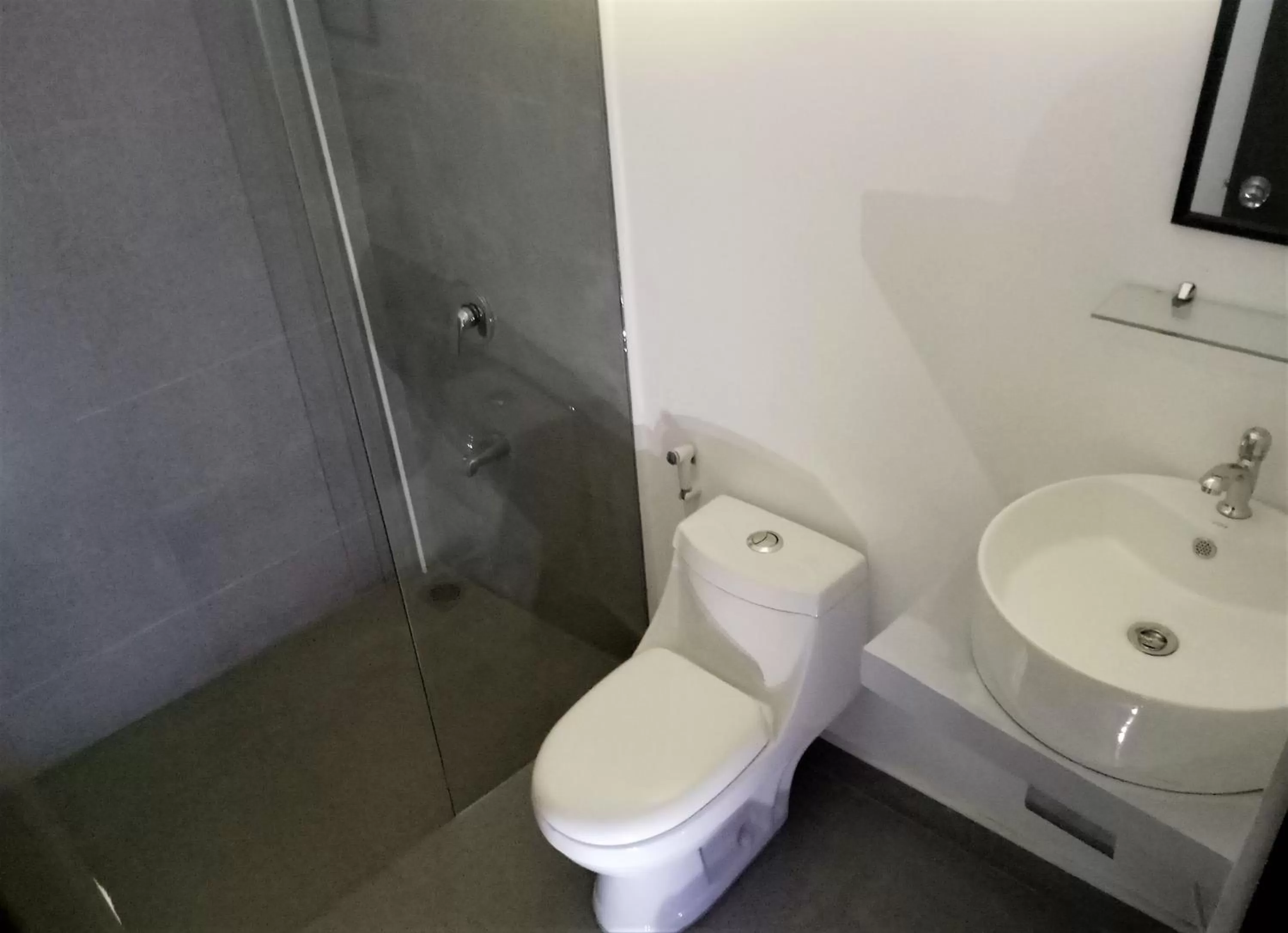 Shower in Positano Alona Beach Panglao