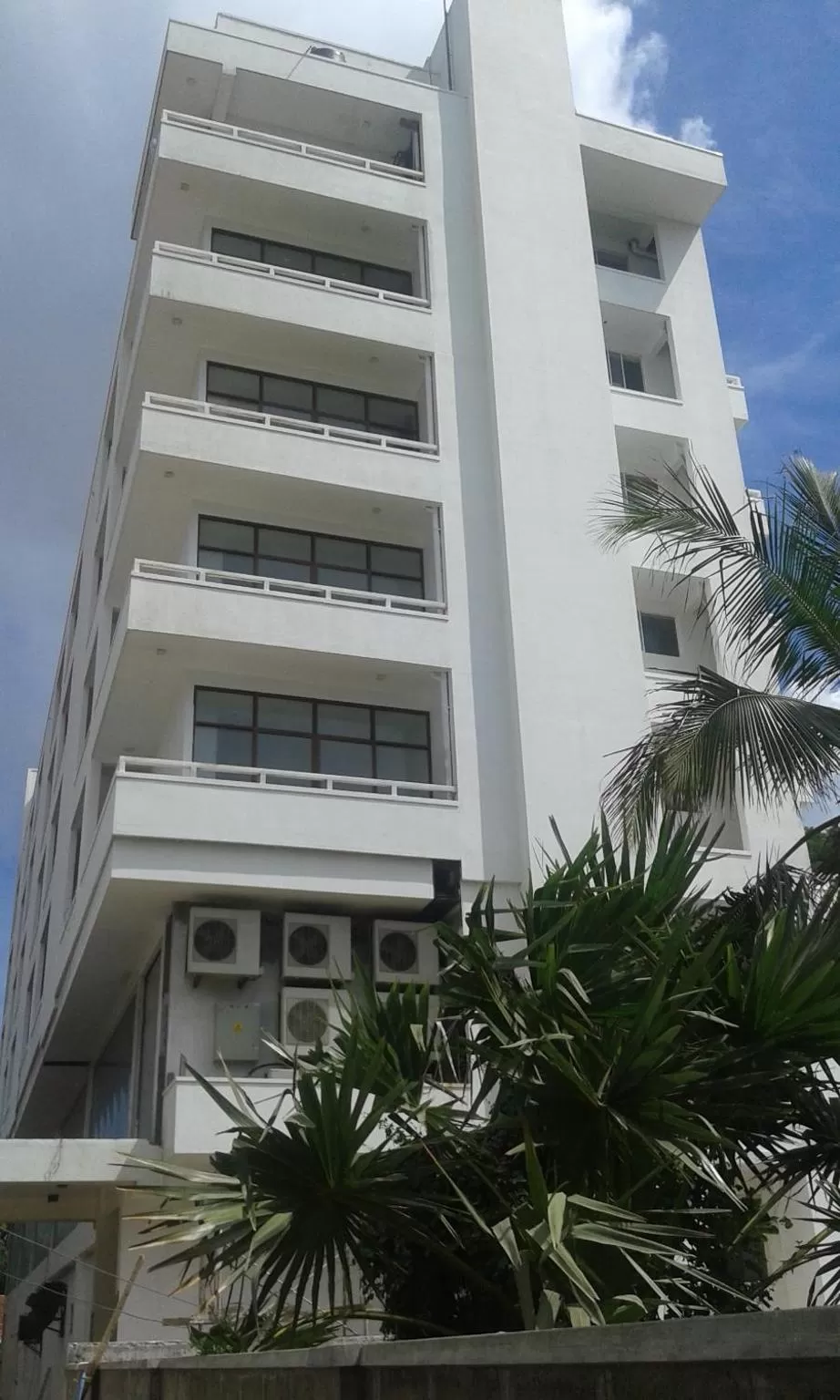 Facade/entrance in NorthGate Jaffna