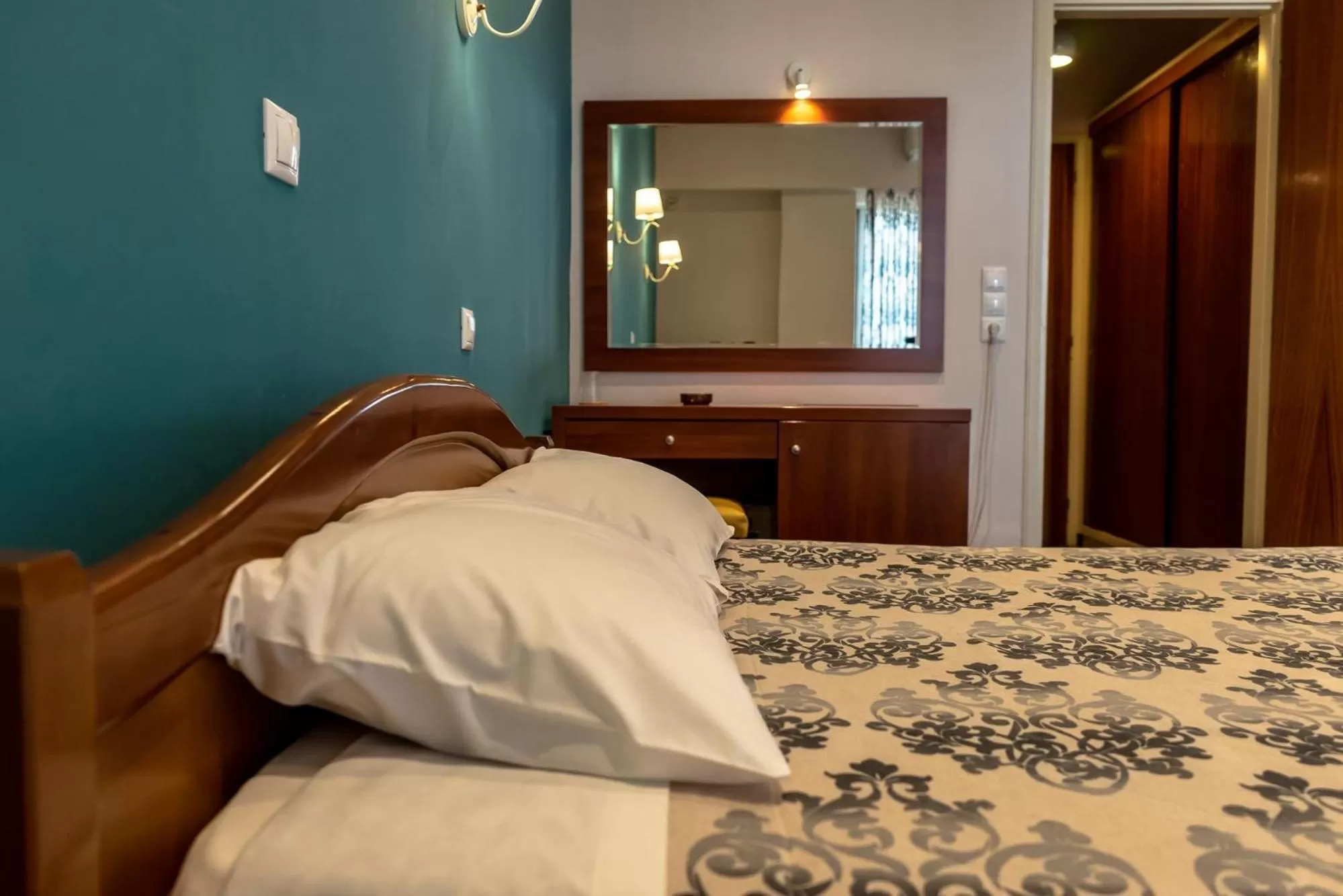 Bed in Telis Hotel