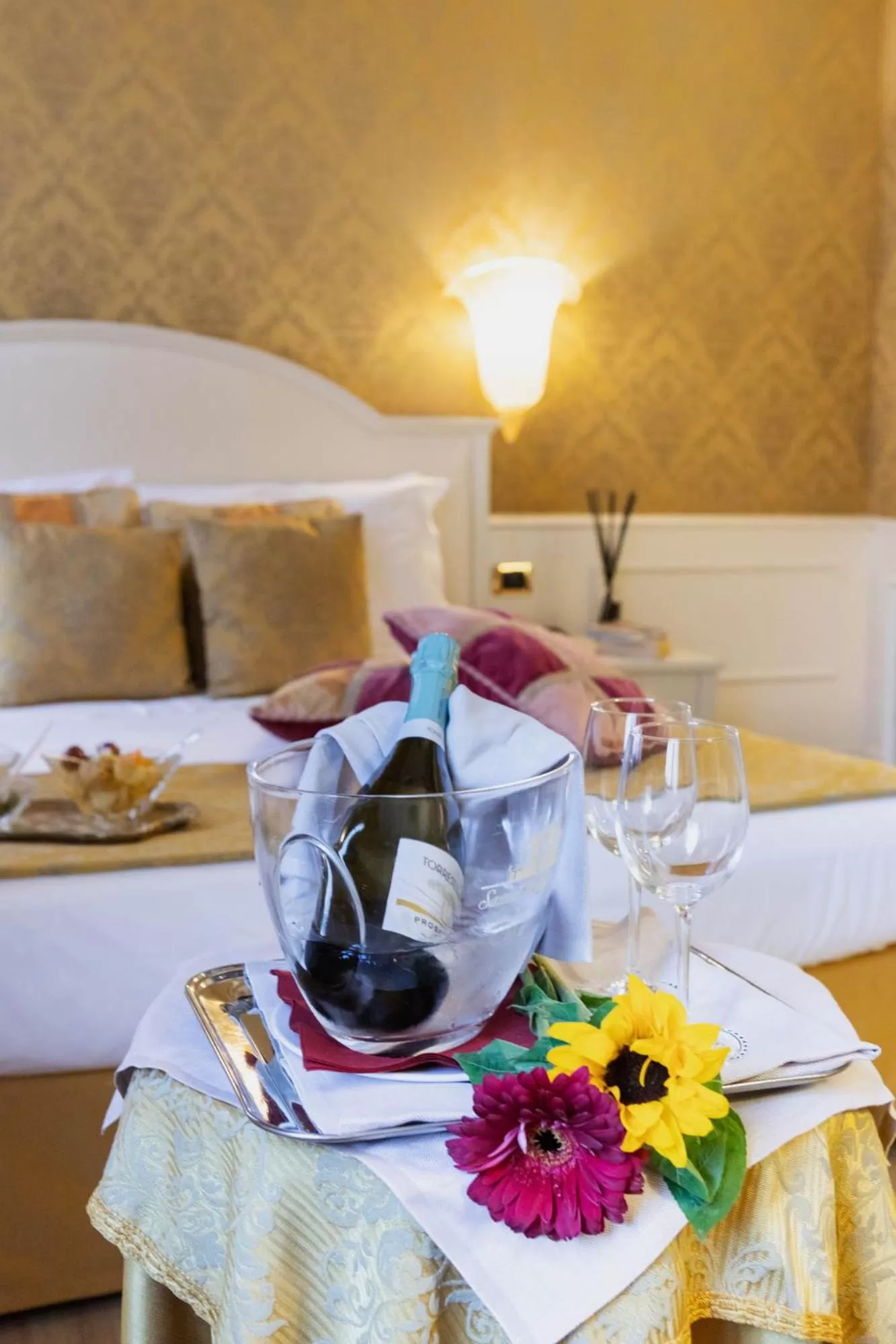 Food and drinks, Bed in Duodo Palace Hotel