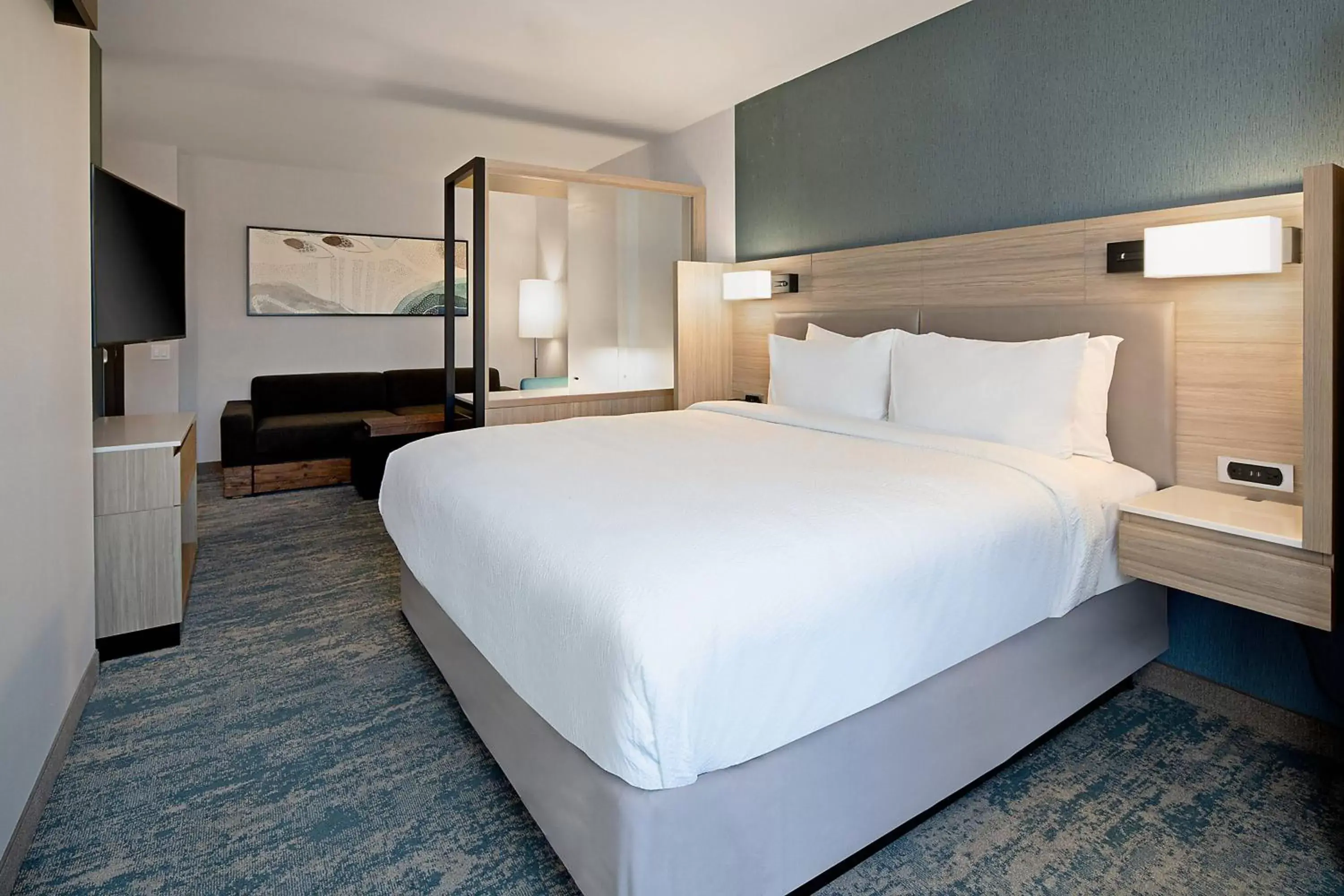 King Suite with Trundle Bed in SpringHill Suites by Marriott Valencia King Suite with Trundle Bed in SpringHill Suites by Marriott Valencia