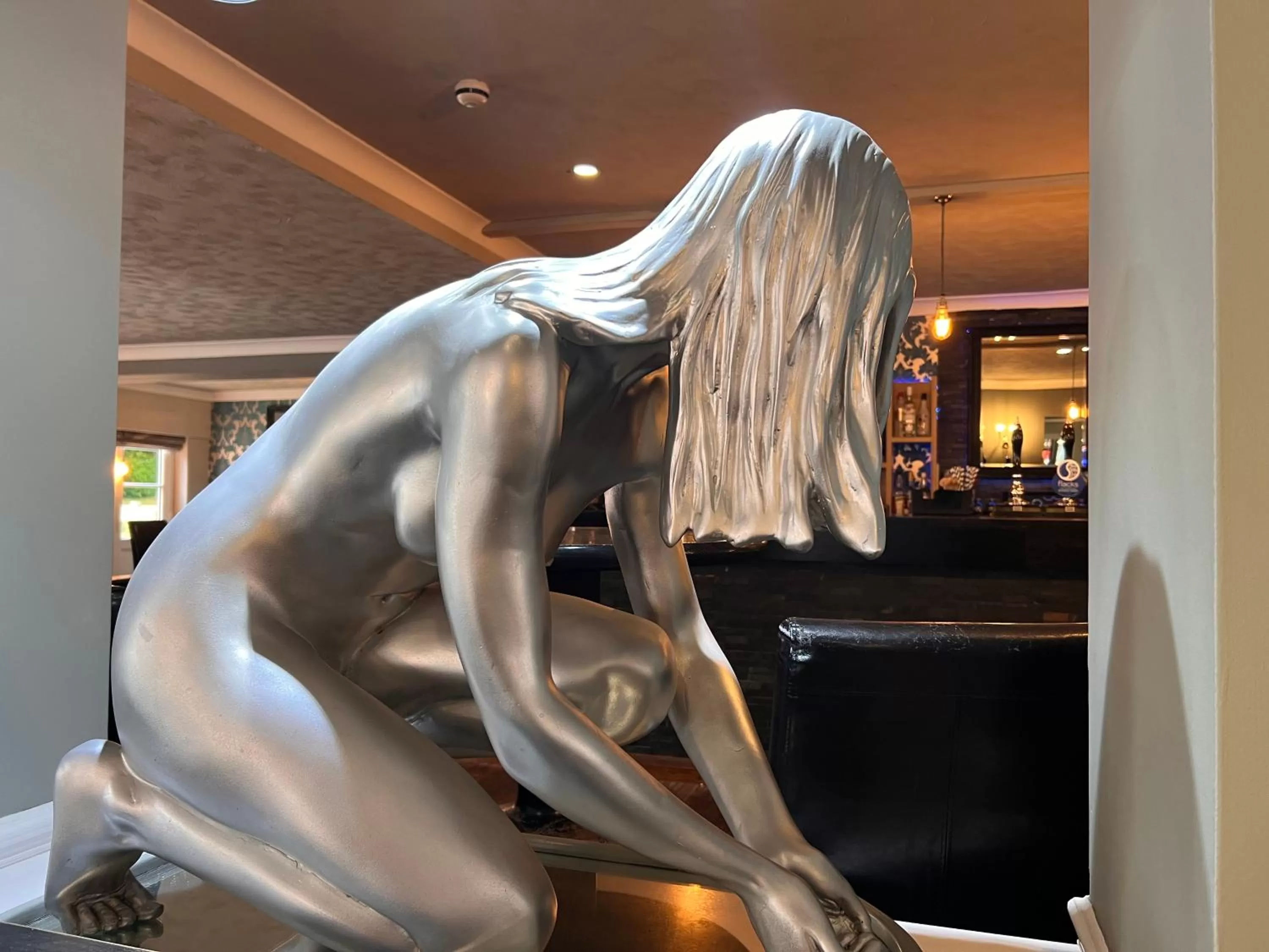 Decorative detail in South Lawn Hotel