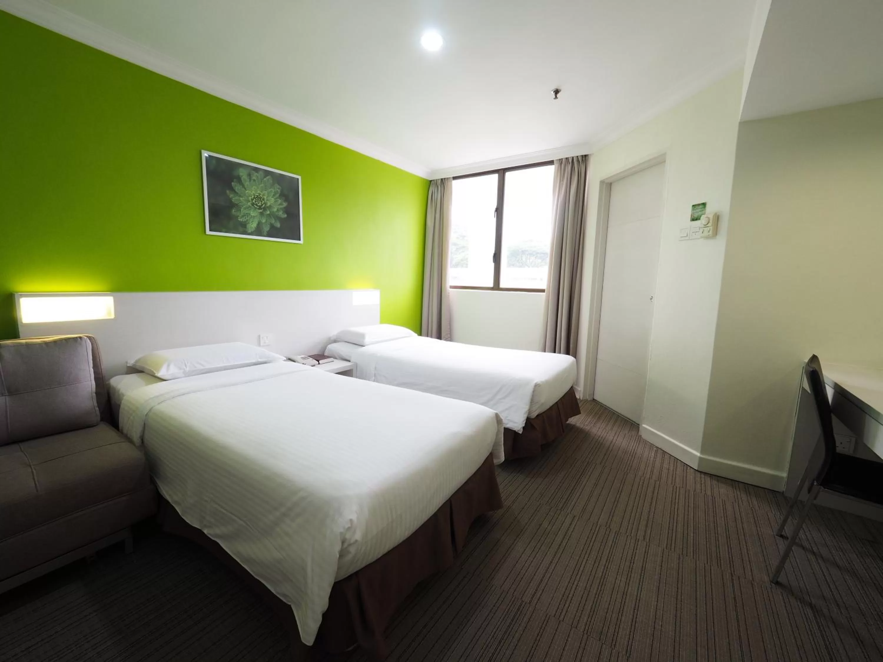 Bed in YMCA One Orchard