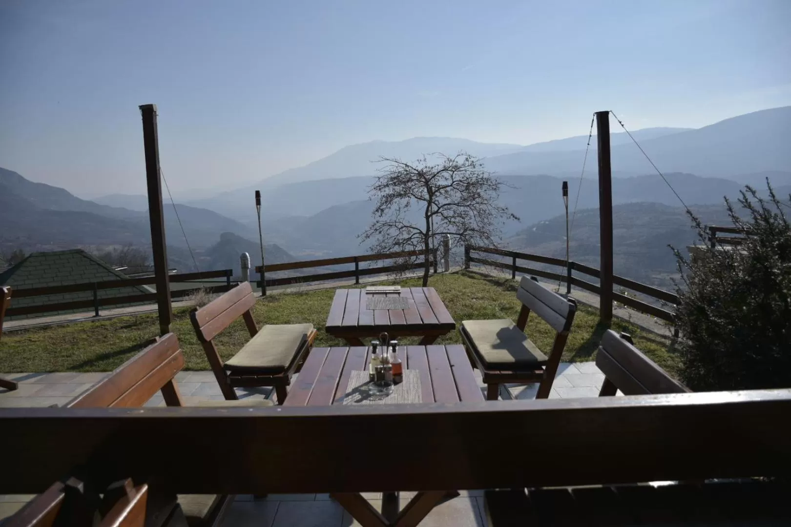 OSTROG Aparthotel KOLIBA-VLASTNIŠTVO MANASTIRA OSTROG