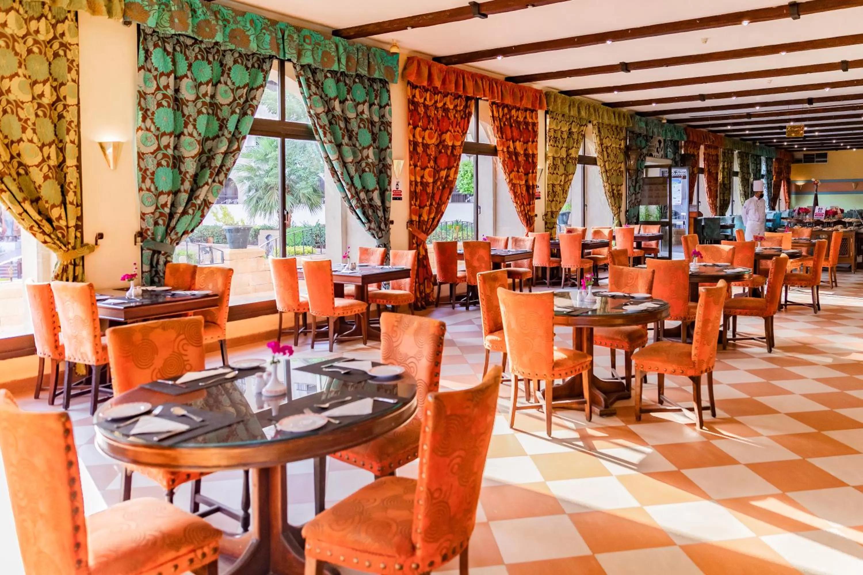 Restaurant/places to eat in Basma Hotel Aswan