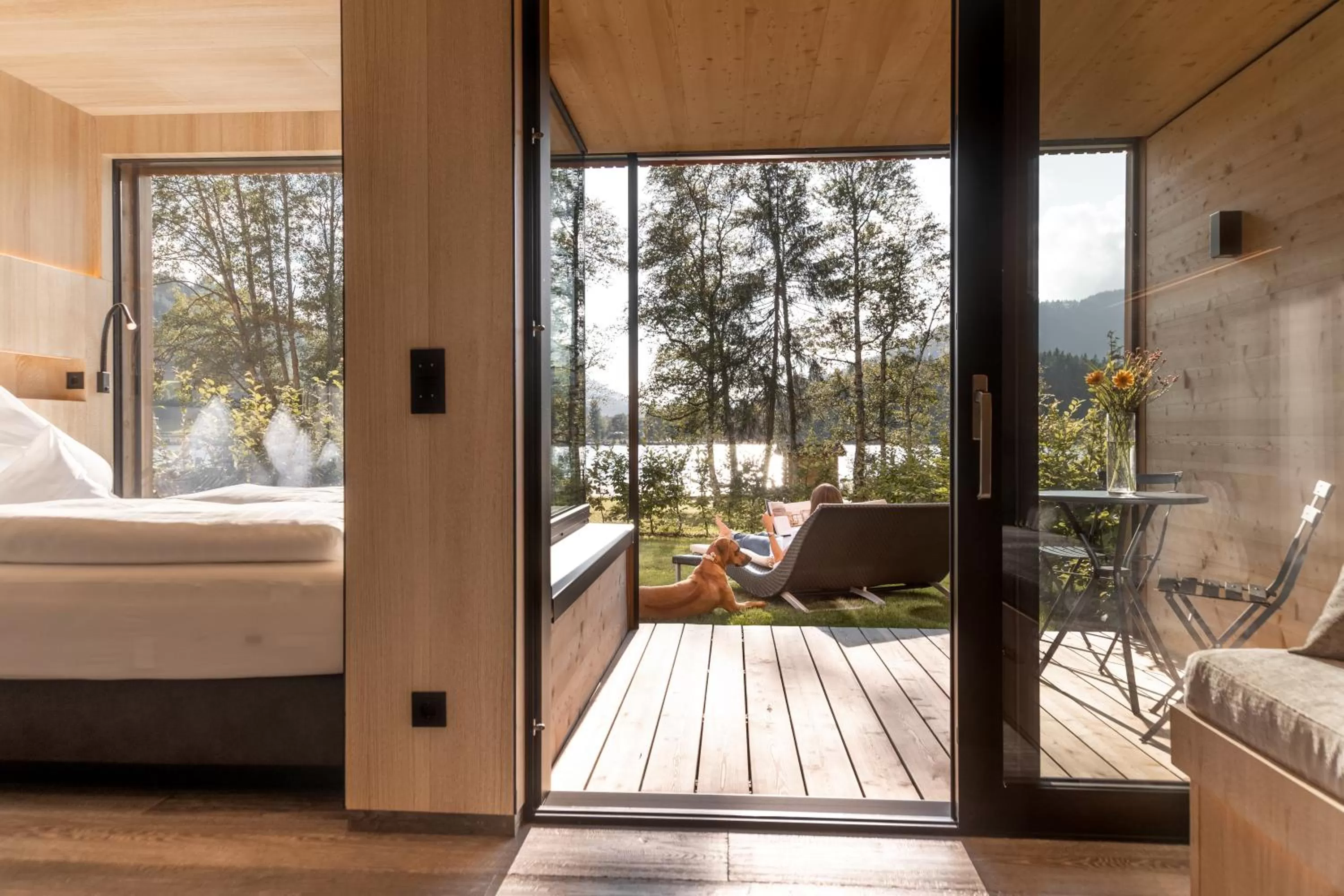 room service, Bed in Alpenhotel Kitzbühel am Schwarzsee - 4 Sterne Superior