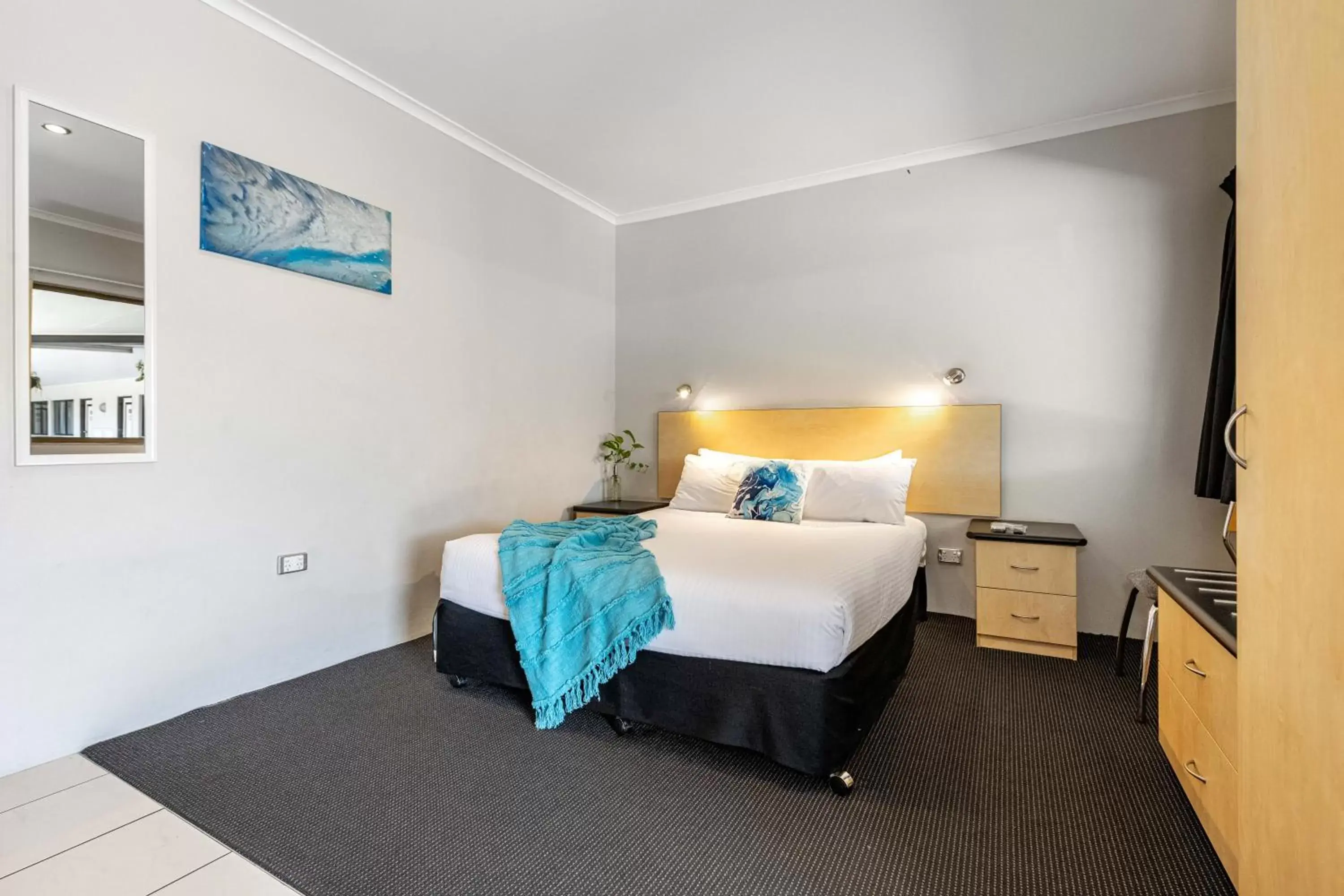 Two Bedroom Family Suite (Non Pet) in Alara Motor Inn Two Bedroom Family Suite (Non Pet) in Alara Motor Inn