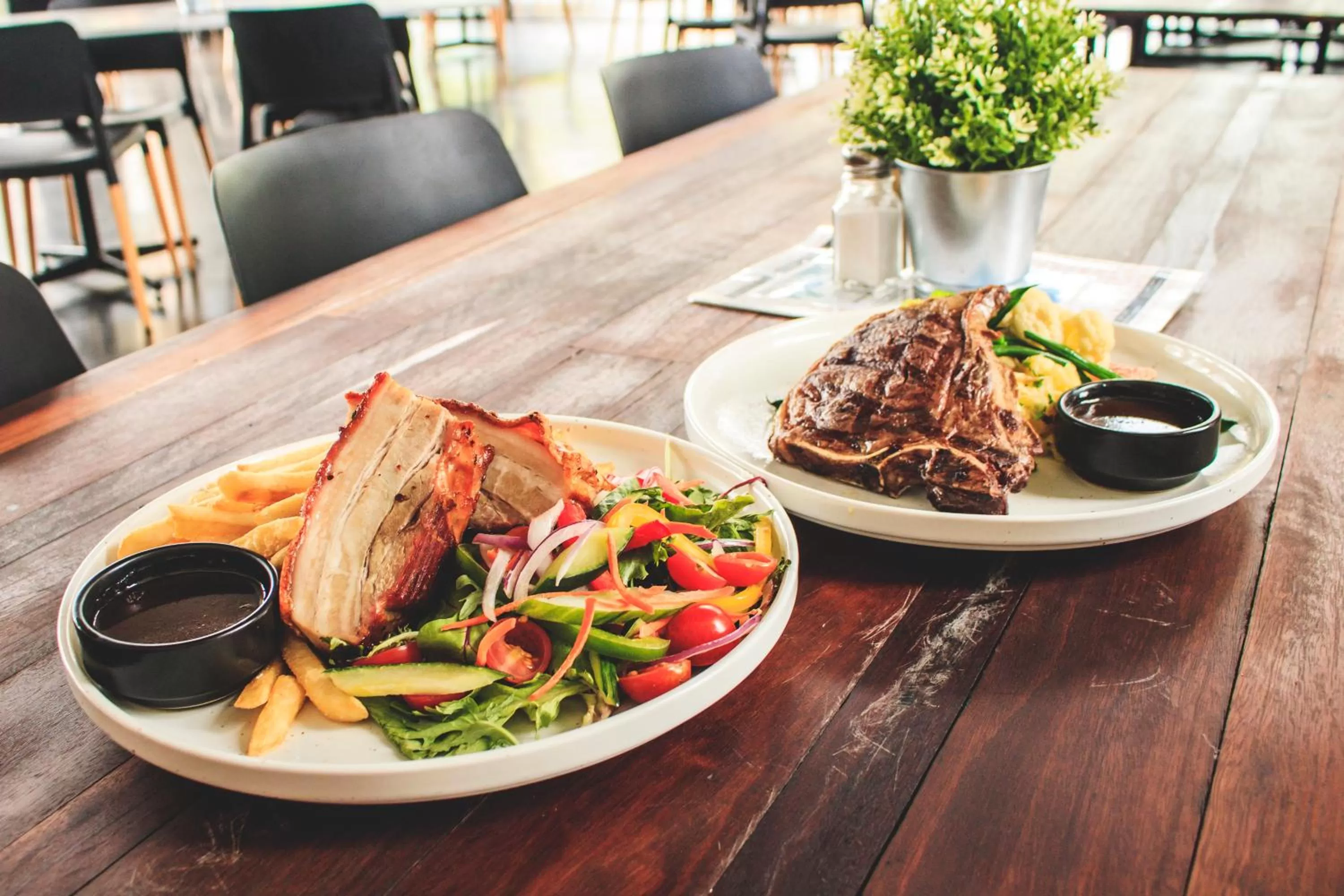 Dinner in Mackay Seabreeze Apartments