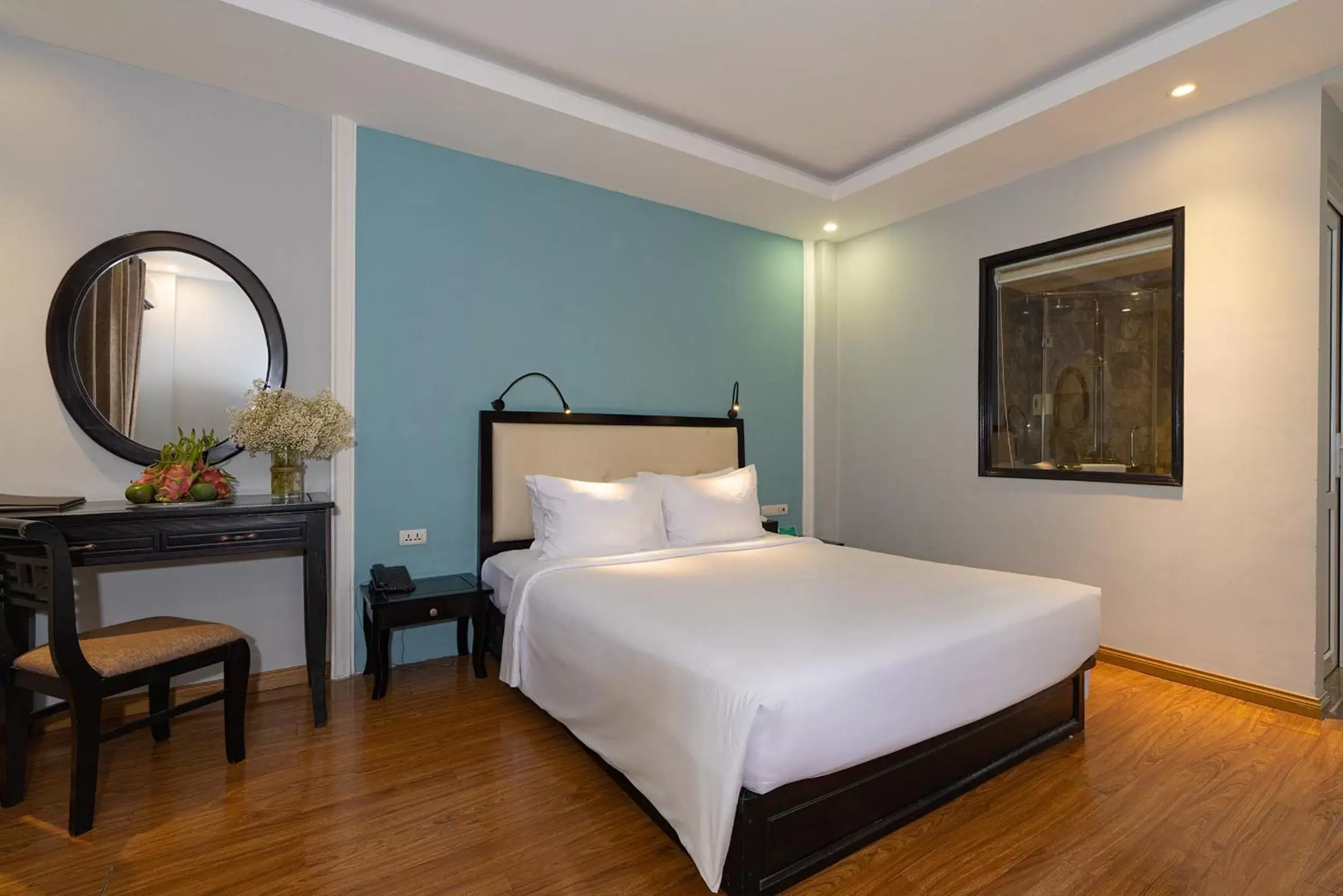 Deluxe Double Room with Balcony in Hoian Sincerity Hotel & Spa Deluxe Double Room with Balcony in Hoian Sincerity Hotel & Spa