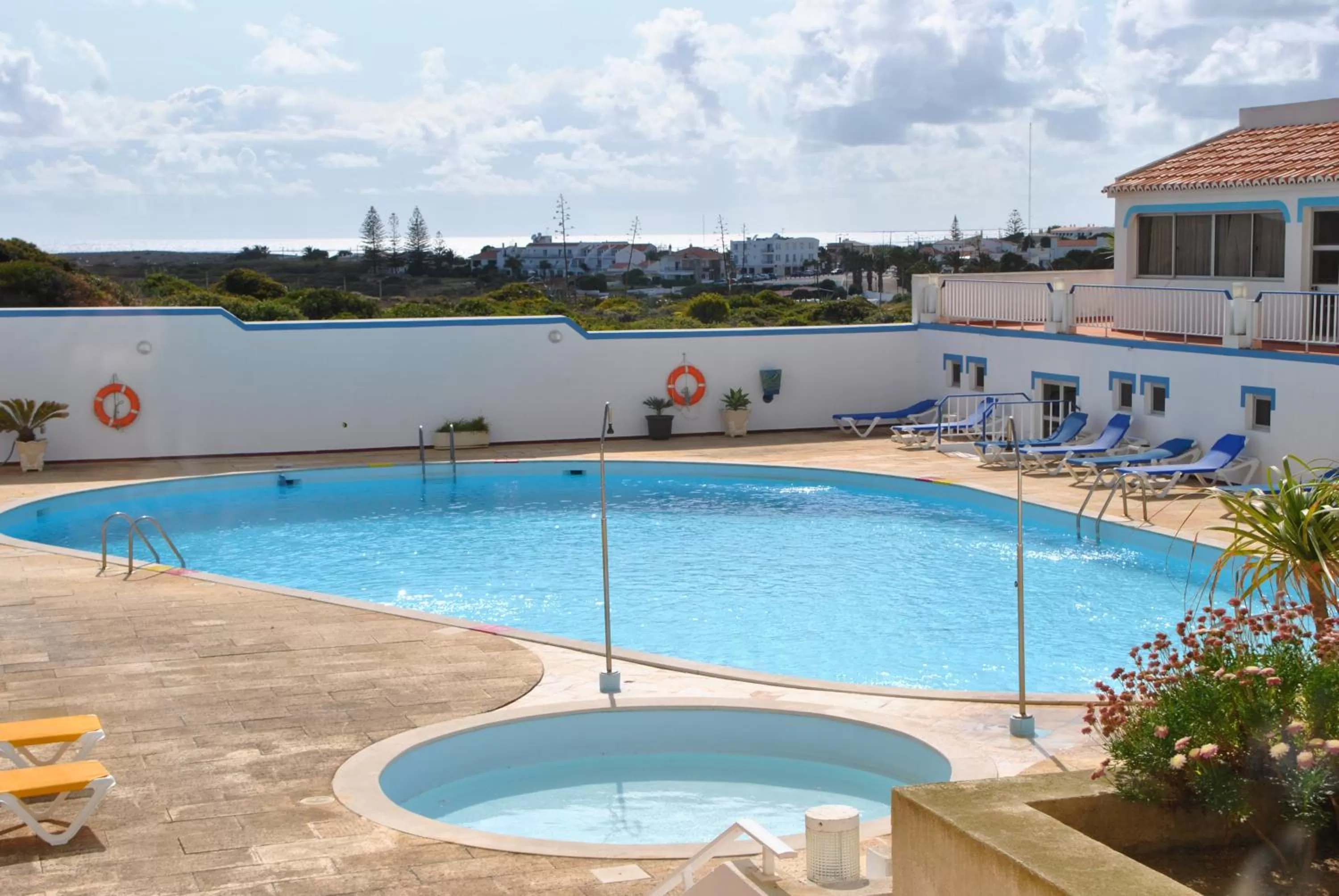 Swimming pool in Aparthotel Navigator