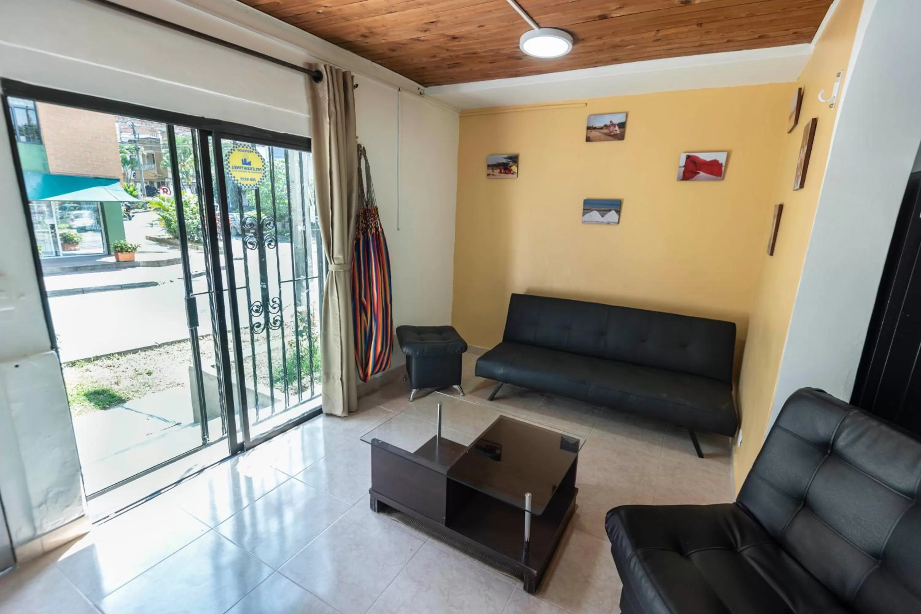 Living room, Seating Area in Poblado Guest House