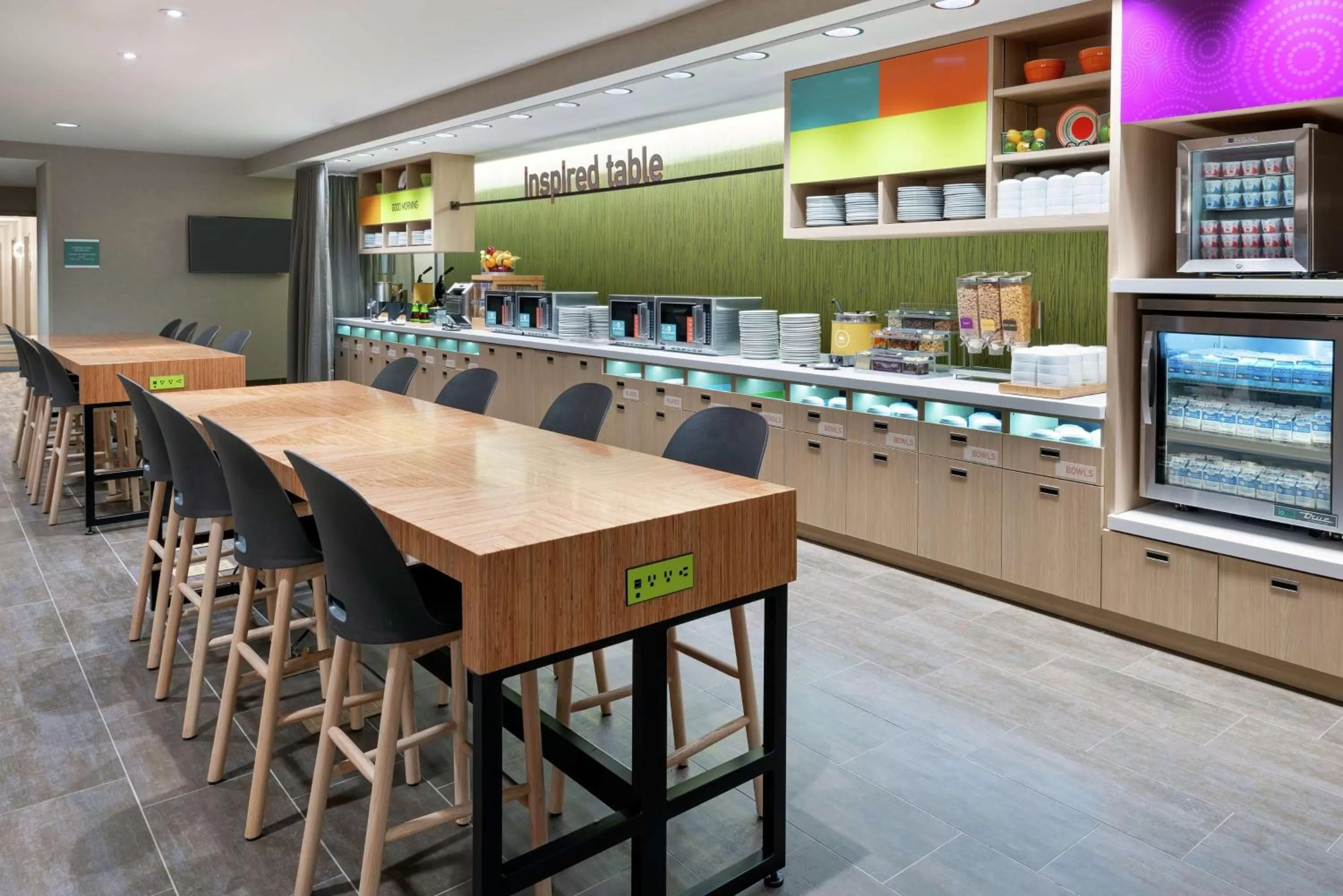 Breakfast in Home2 Suites By Hilton Orlando Near Universal