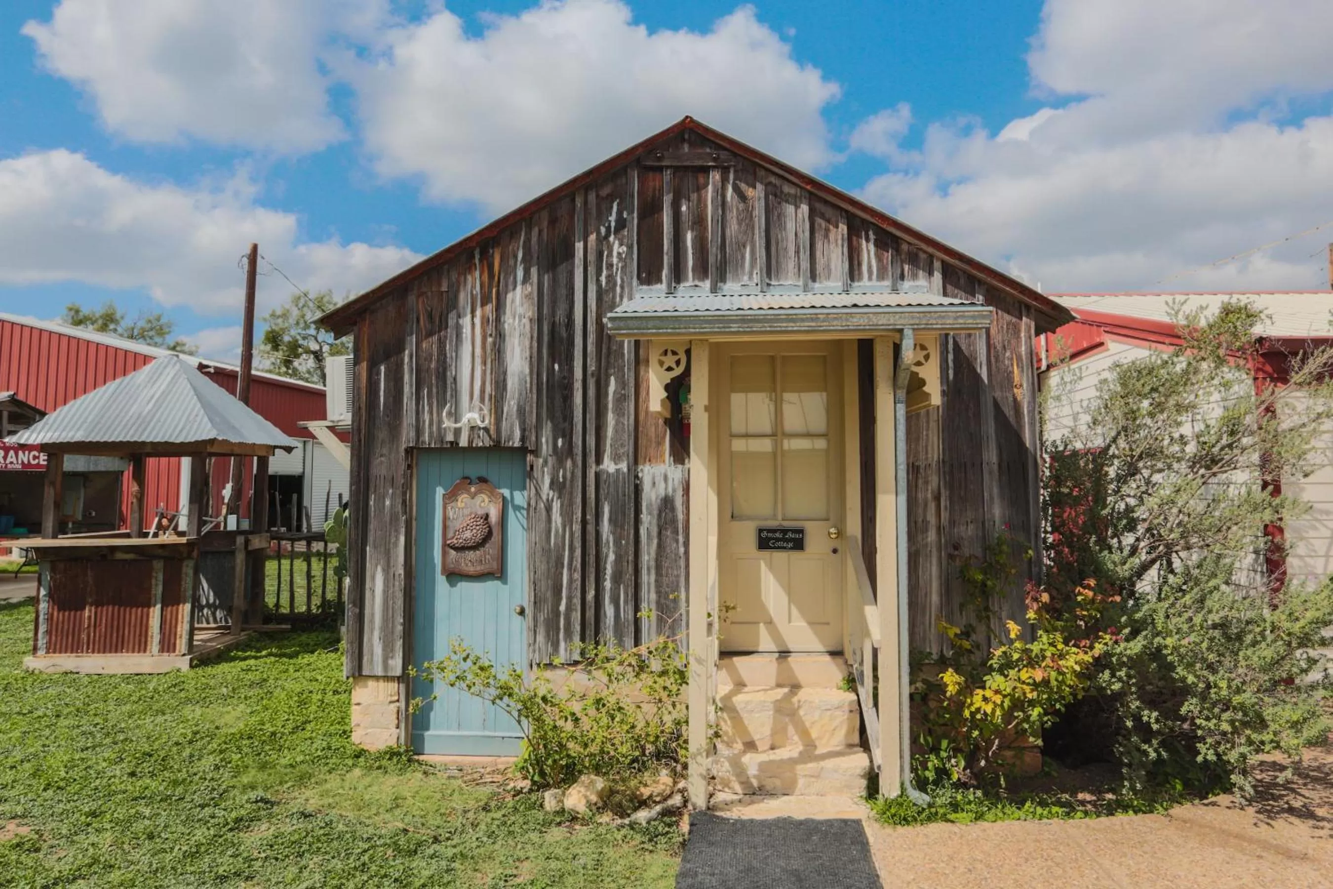 Property building in Full Moon Inn