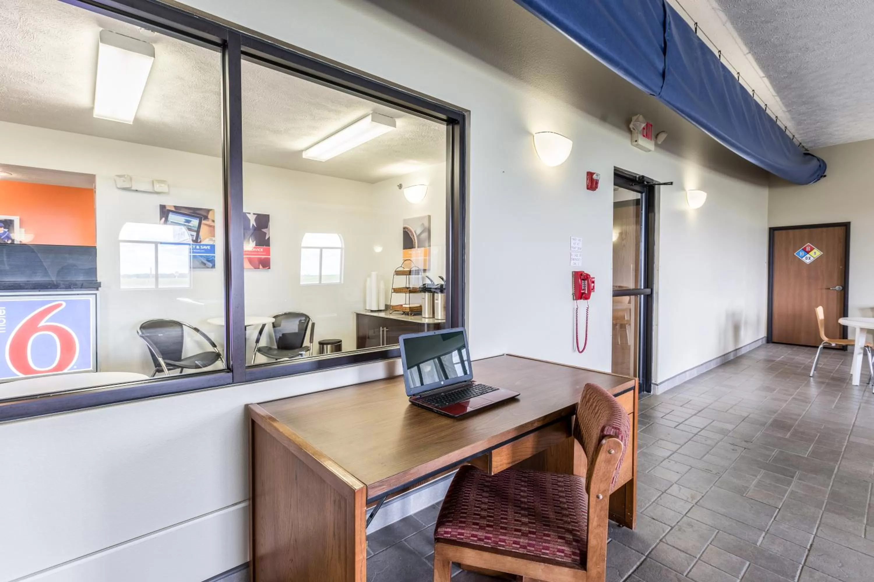 Lobby or reception in Motel 6-Percival, IA