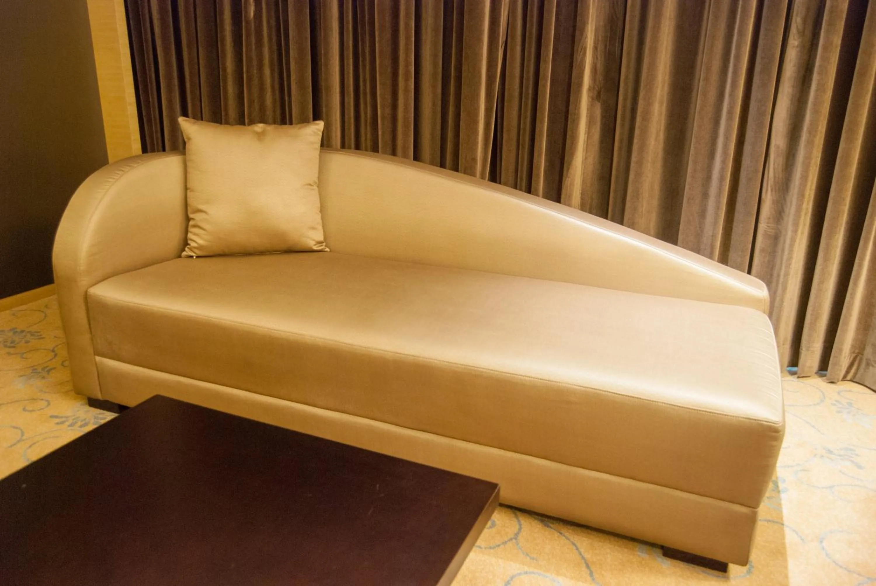 Photo of the whole room in Crowne Plaza Shanghai Noah Square by IHG