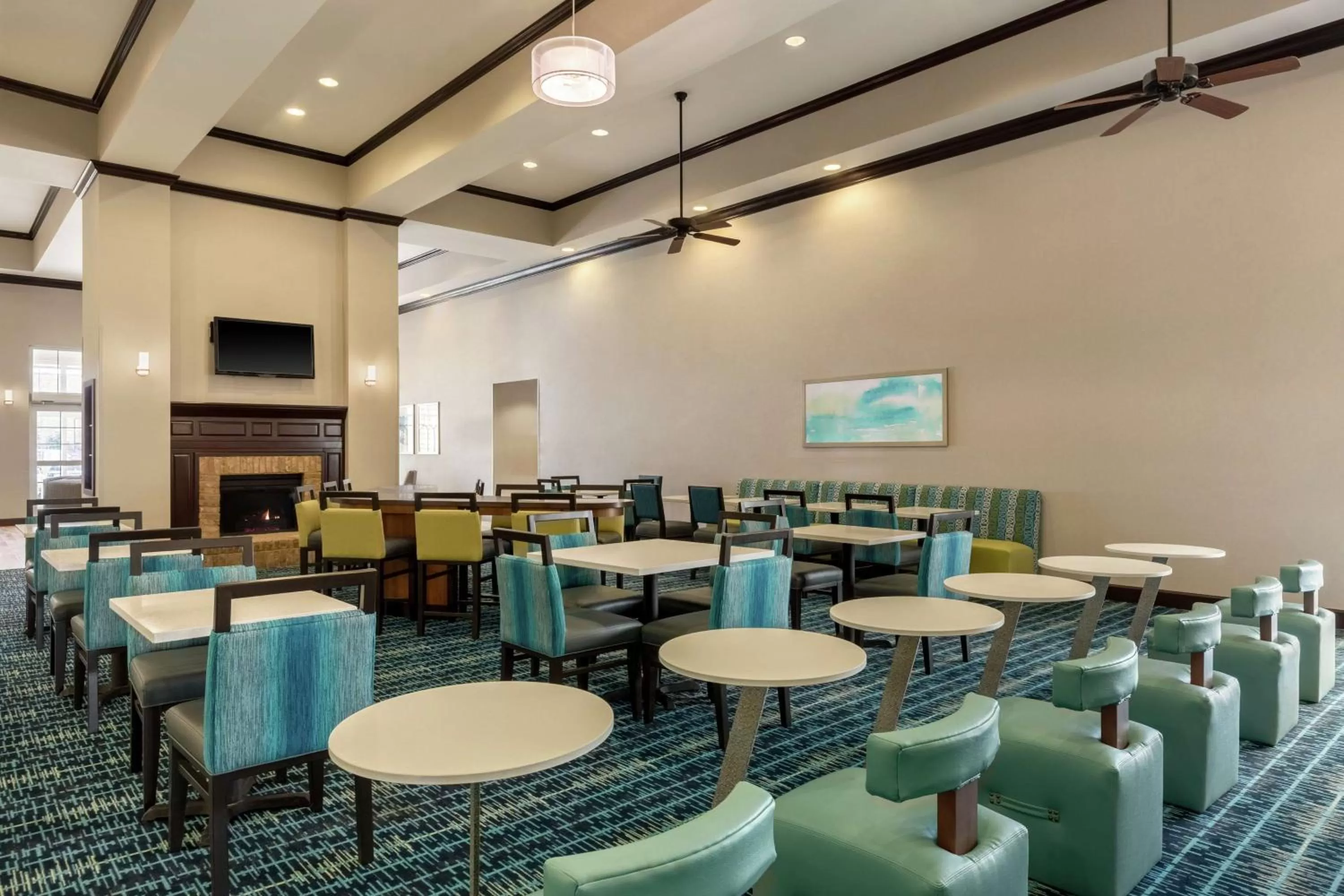 Breakfast in Homewood Suites by Hilton Macon-North