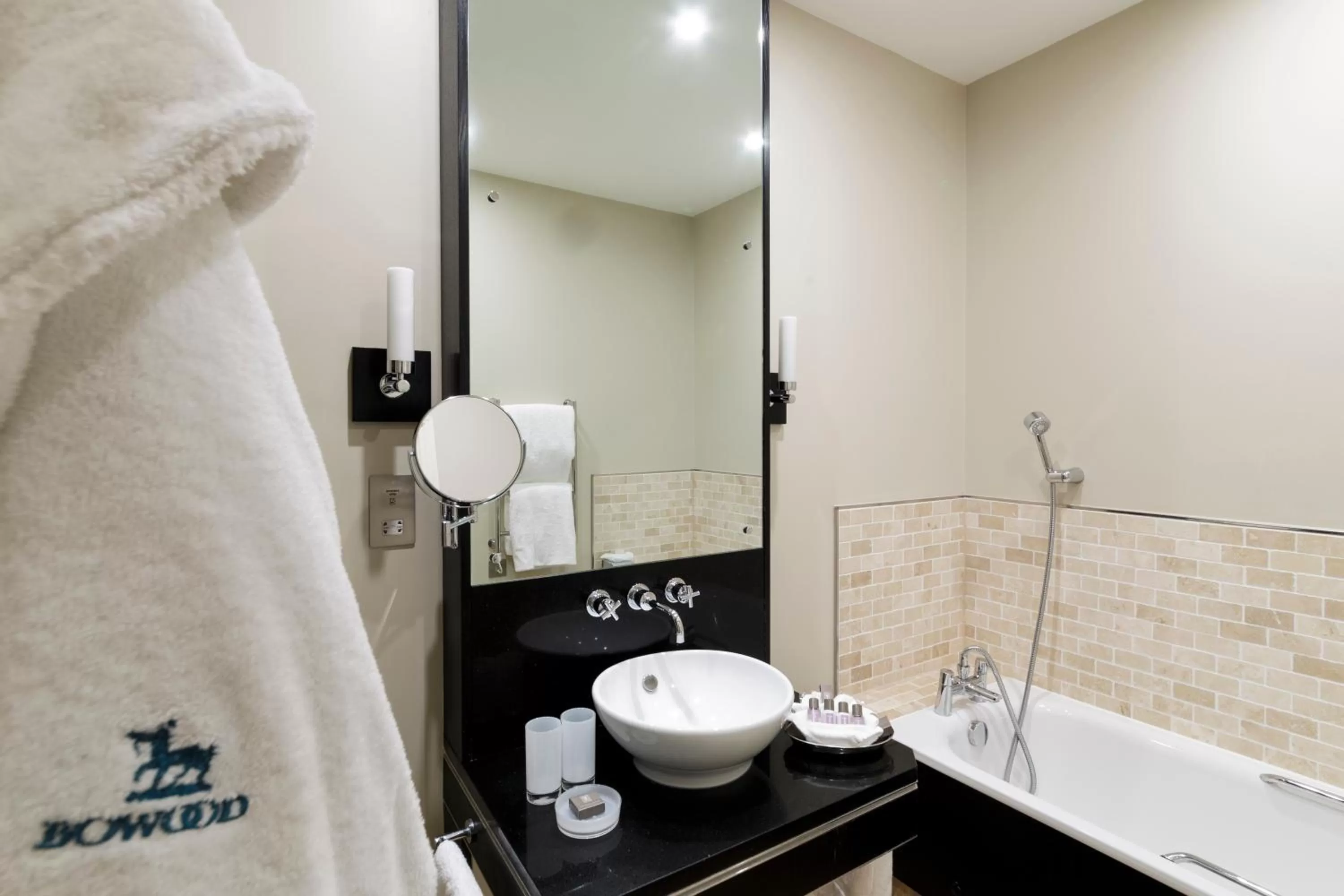 Bathroom in Bowood Hotel, Spa, and Golf Resort