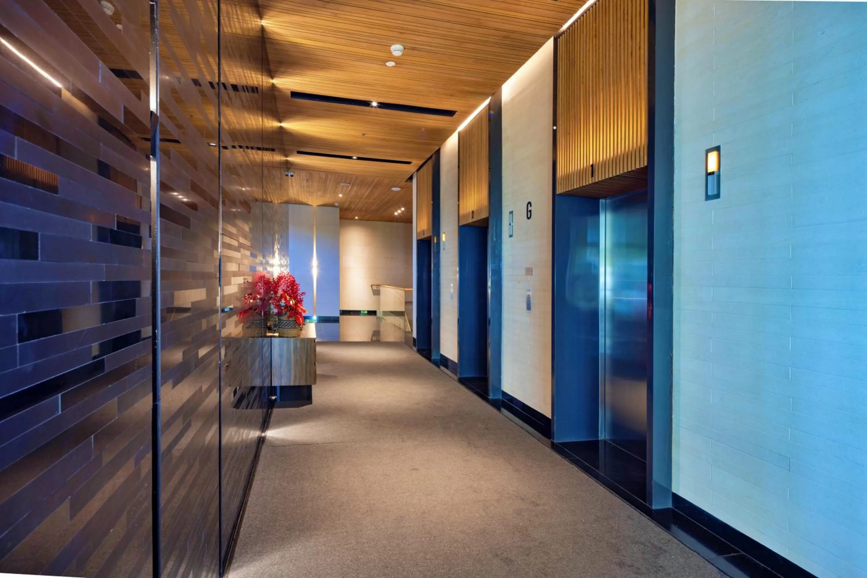 elevator in Anya Premier Beachfront Hotel Quy Nhon