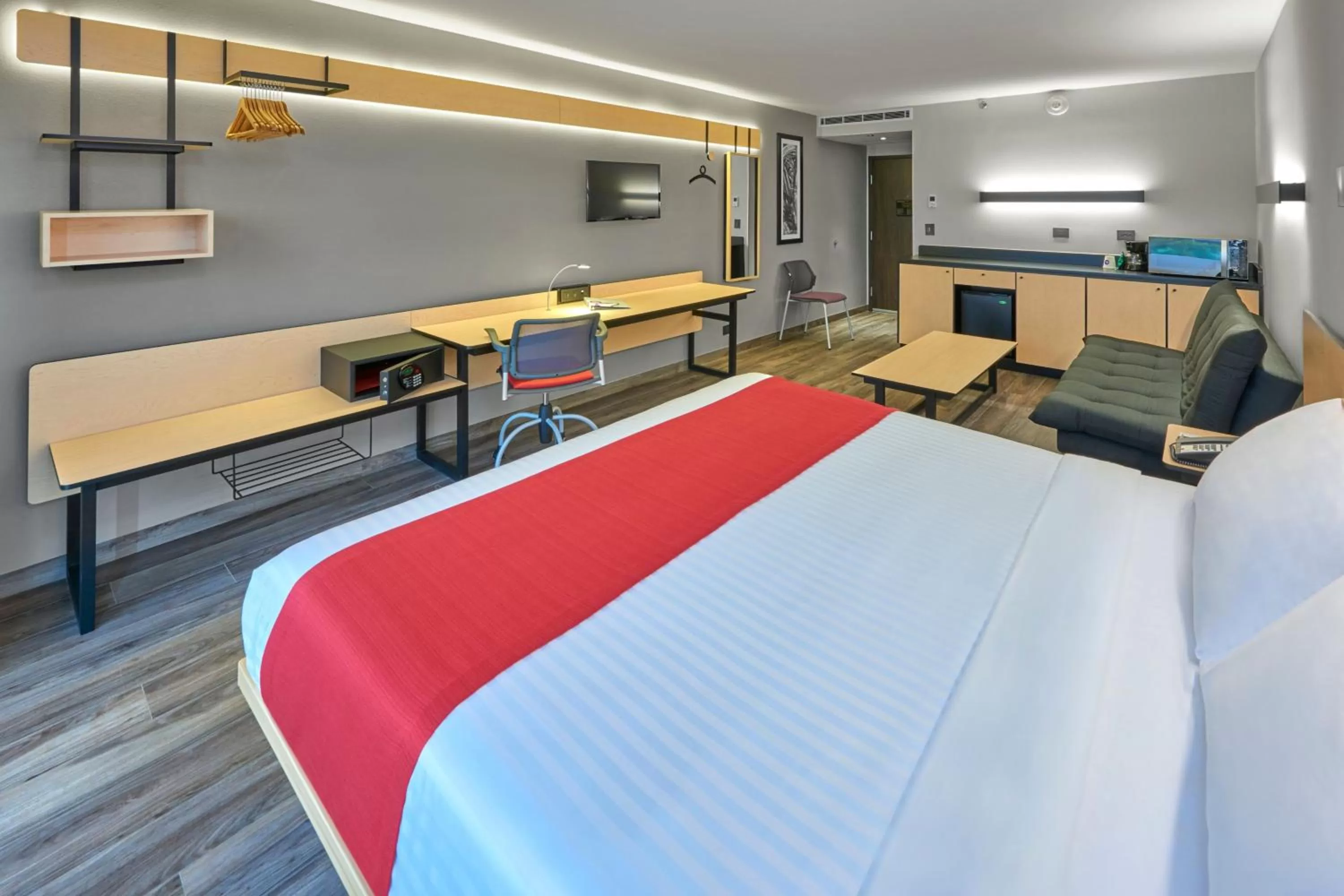 Bedroom, Bed in City Express Plus by Marriott Leon Centro de Convenciones