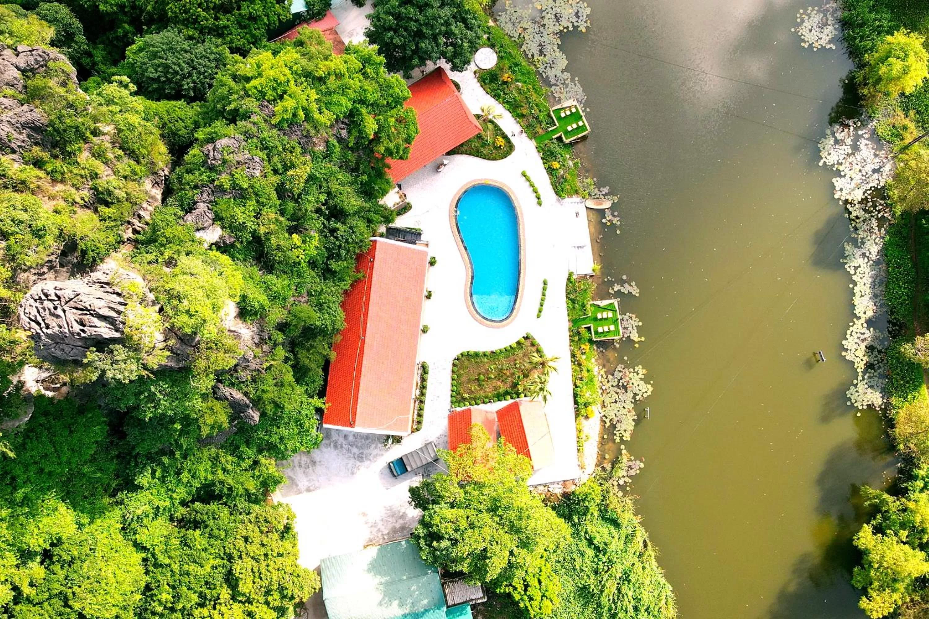 Bird's-eye View in HoangLong Riverside Homestay