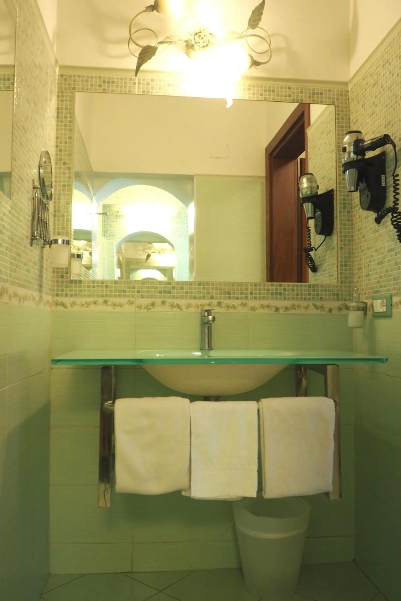 Bathroom in Hotel Ester