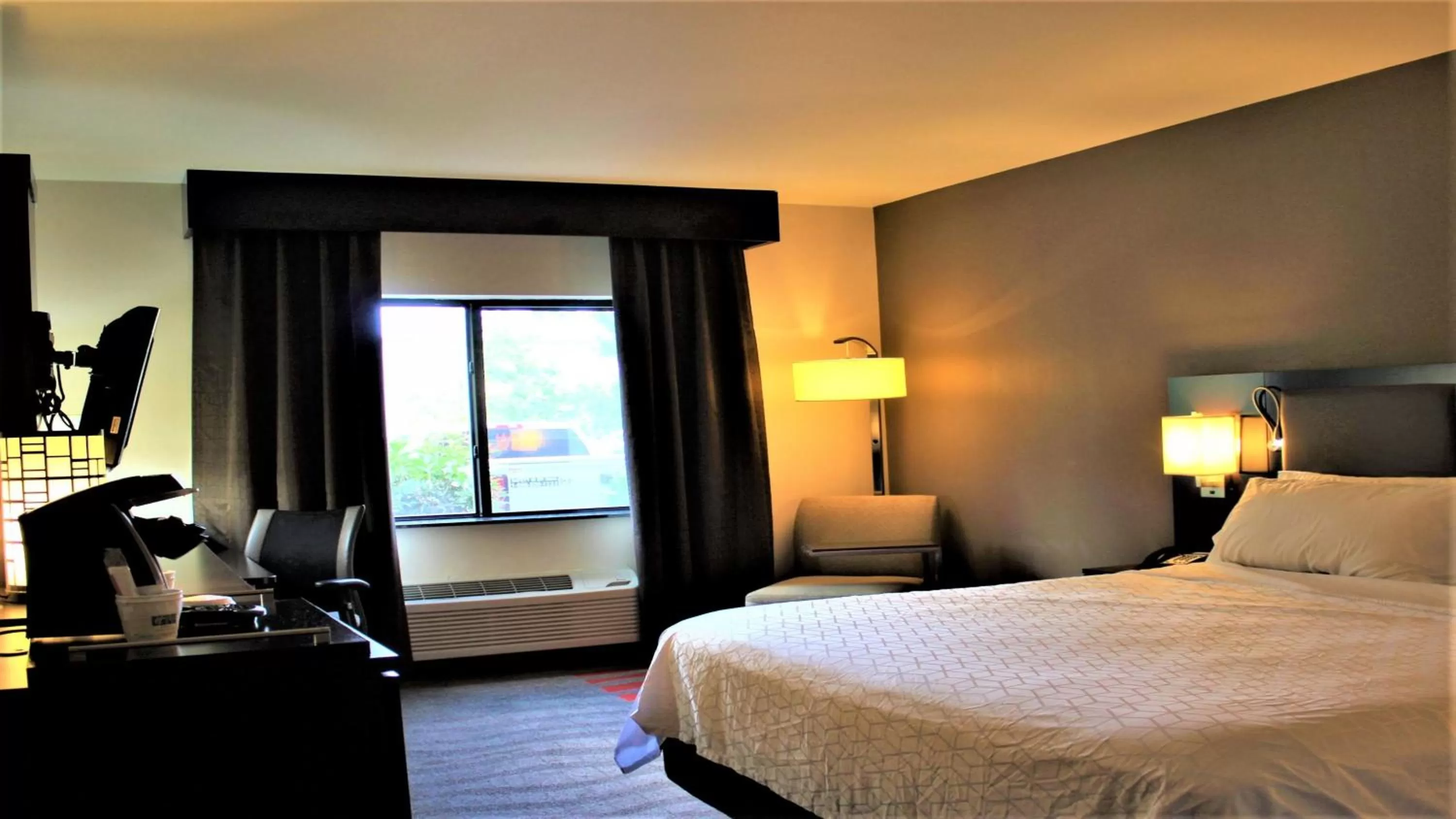 Photo of the whole room, Bed in Holiday Inn Express Hotels & Suites Rockingham West by IHG