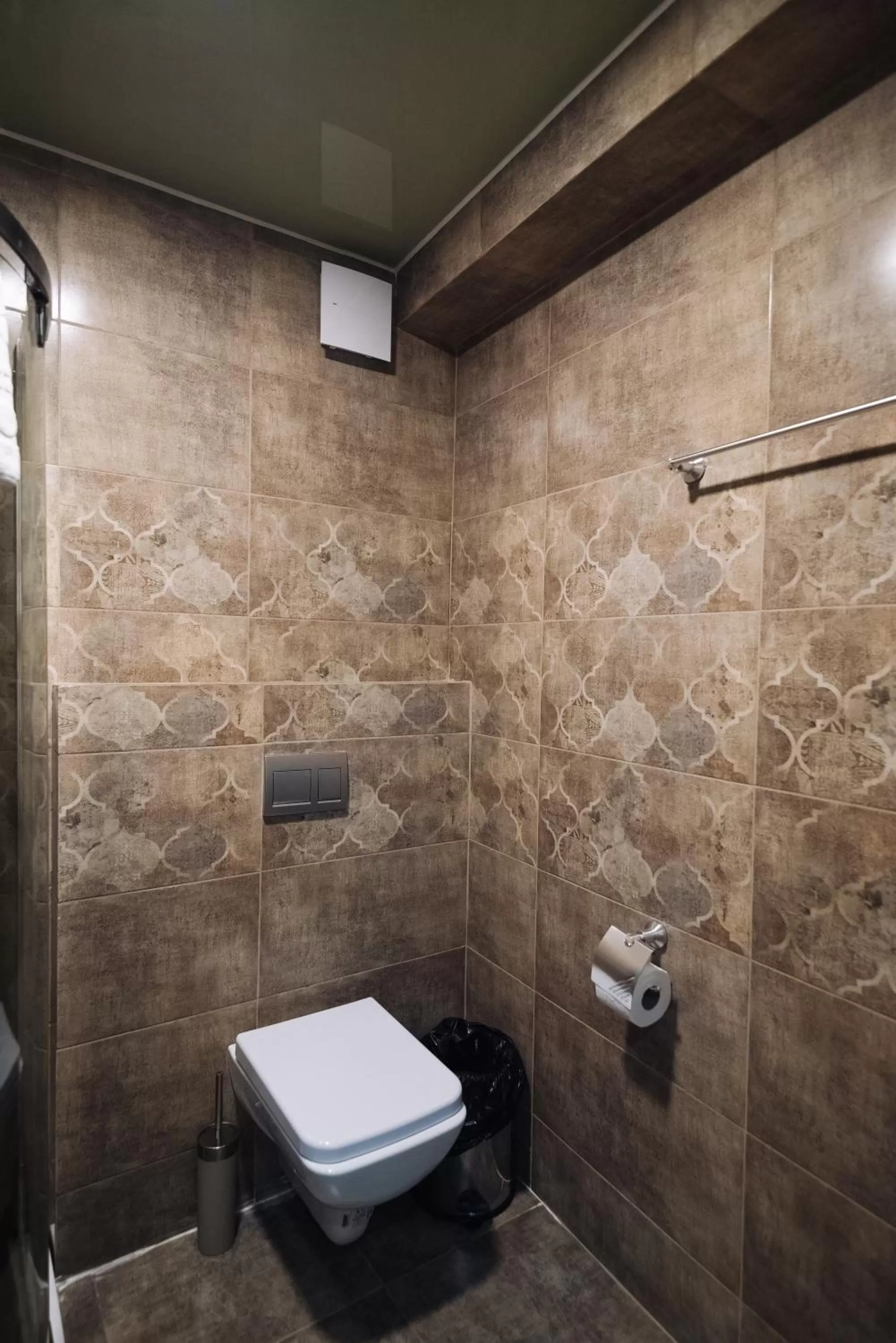 Bathroom in Royal Plaza Hotel