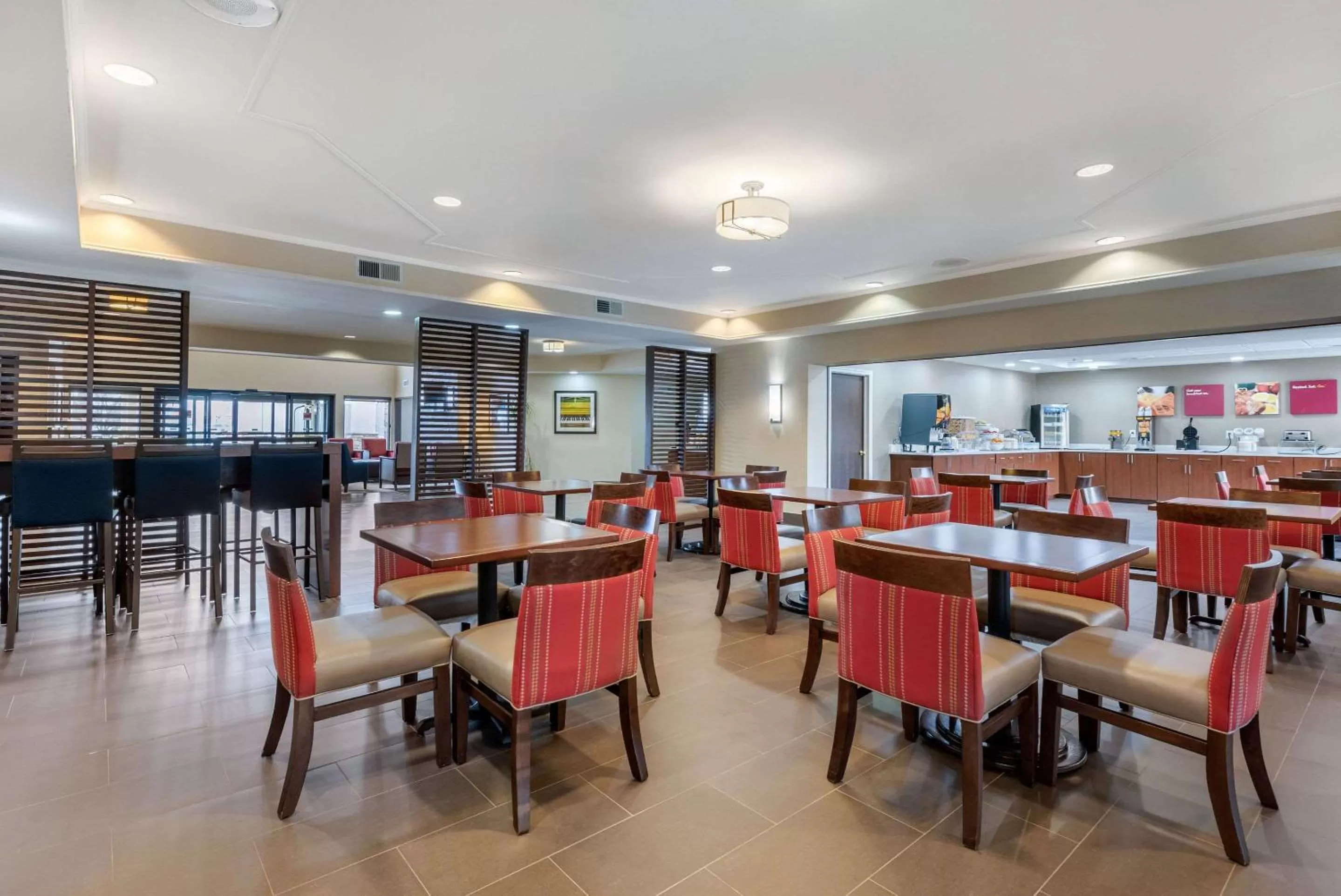 Restaurant/places to eat in Comfort Suites Lafayette University Area