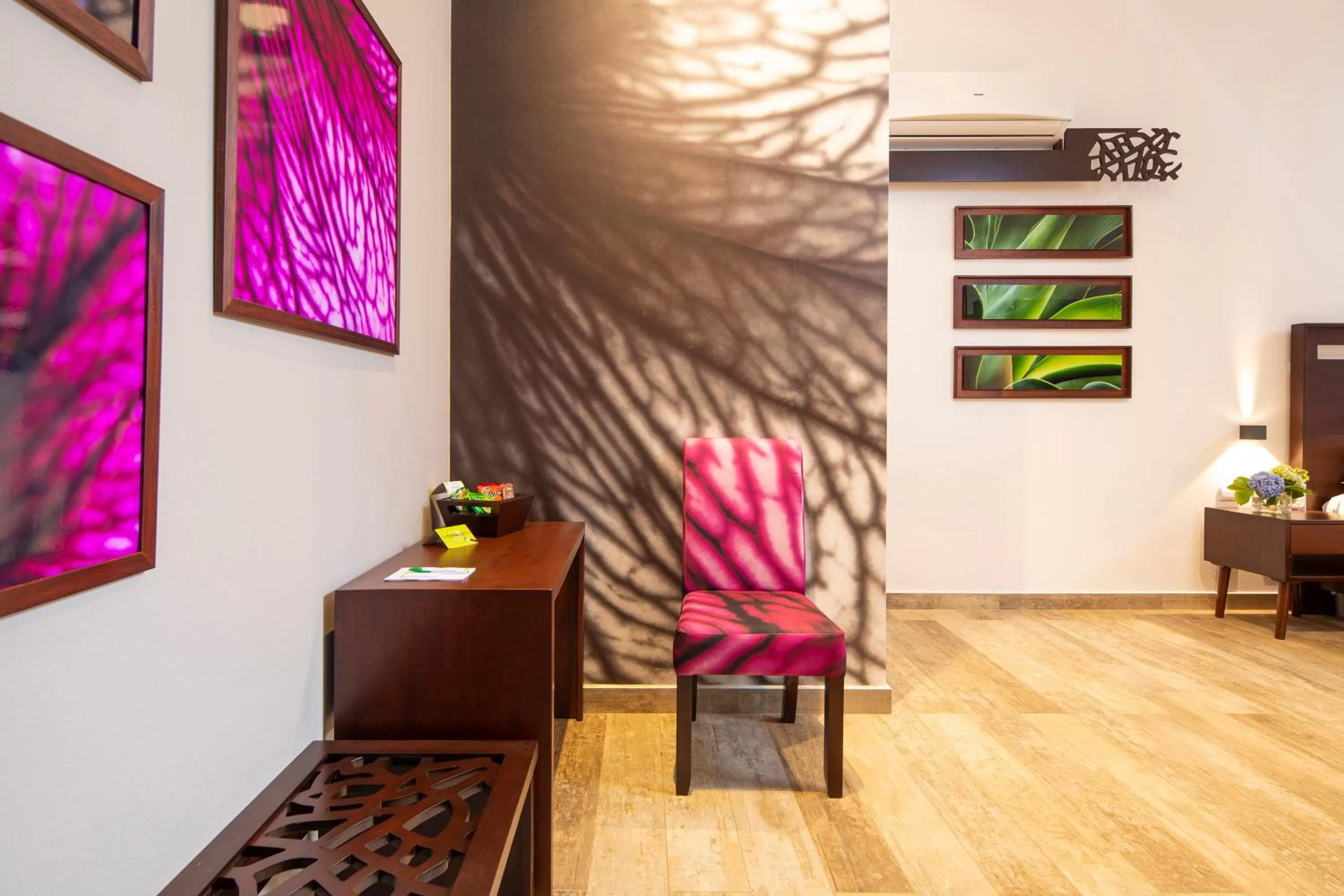 Facade/entrance in Pumilio Mountain & Ocean Hotel