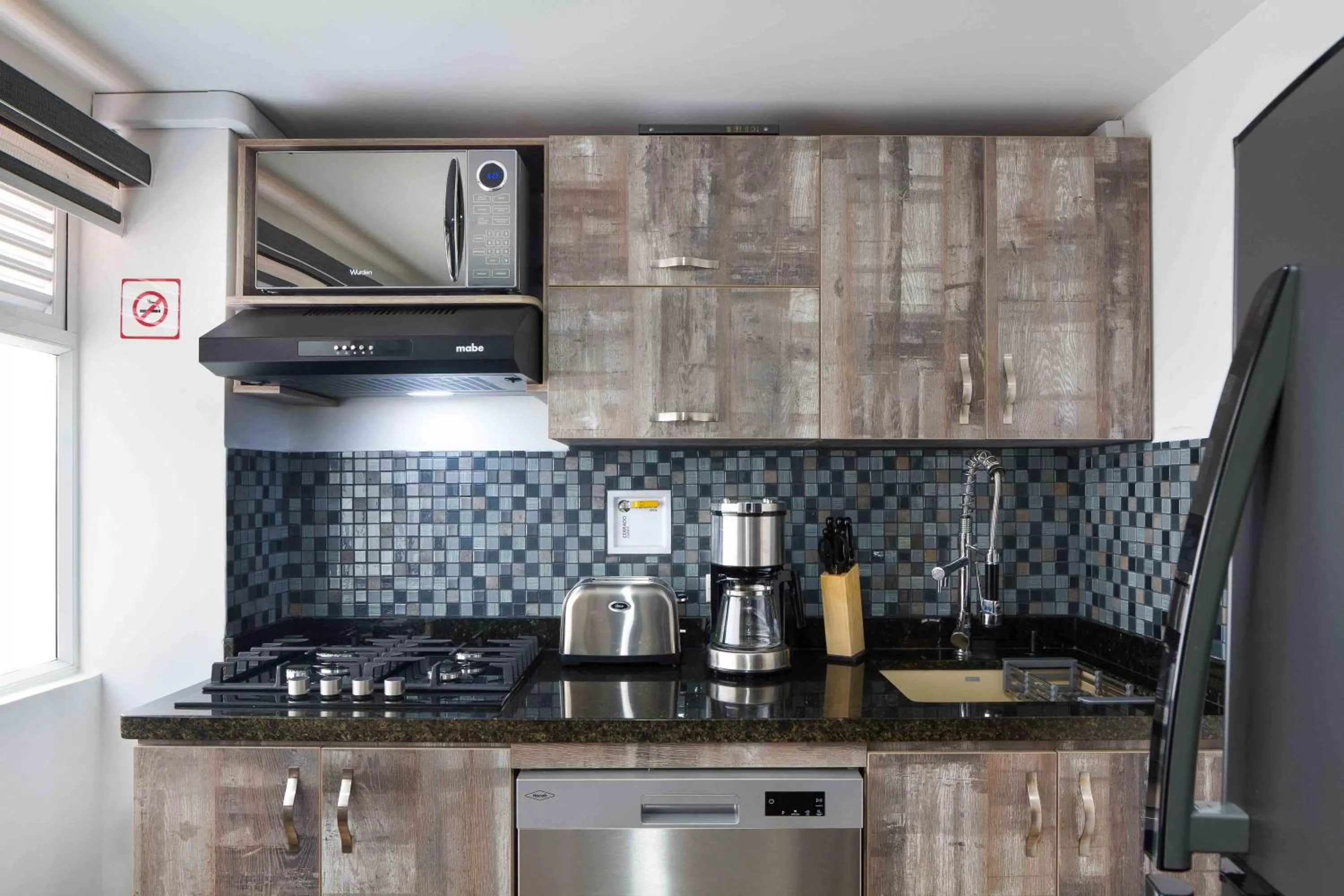 Kitchen or kitchenette, Kitchen/Kitchenette in Miracle