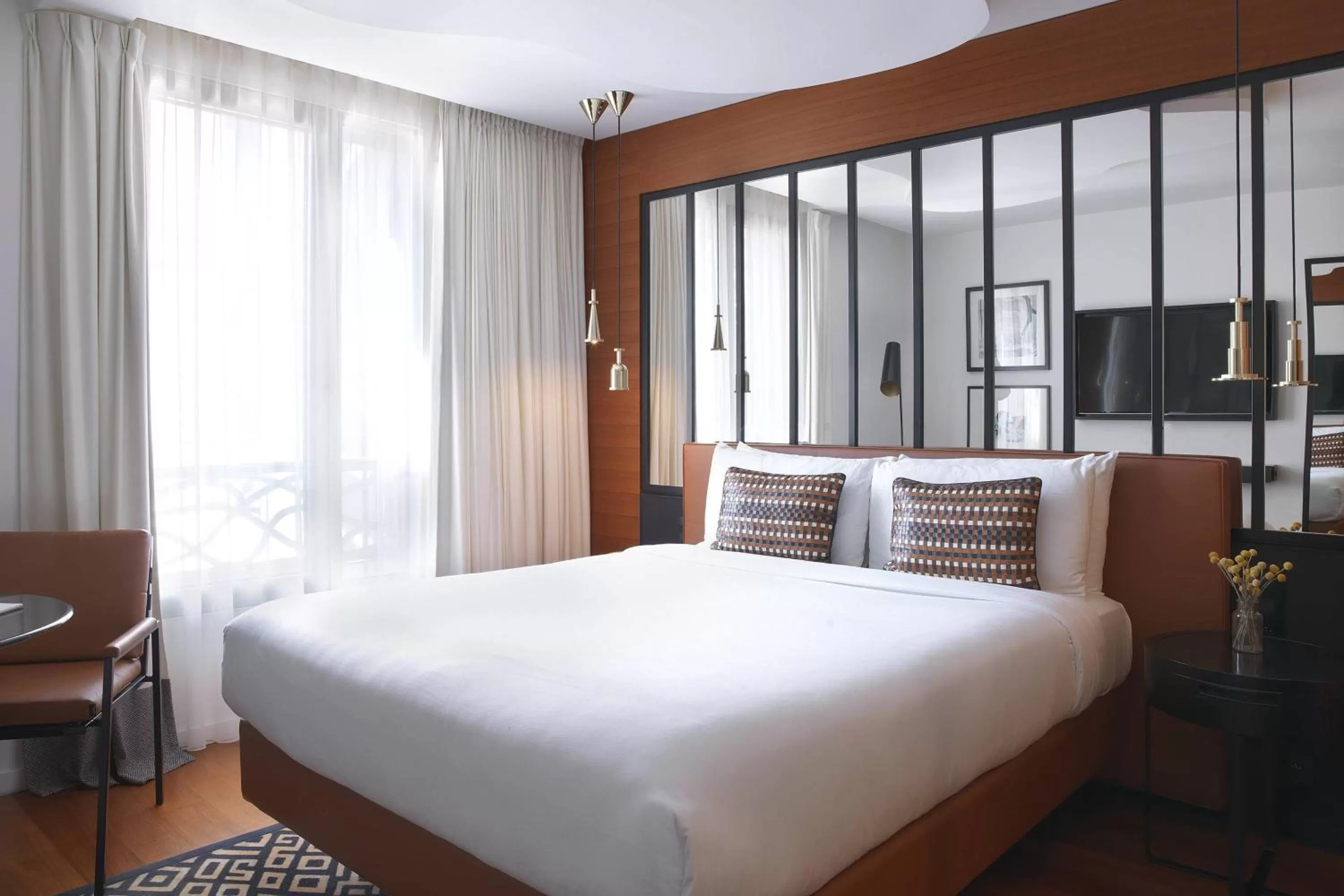 Photo of the whole room, Bed in Renaissance Paris Republique Hotel & Spa