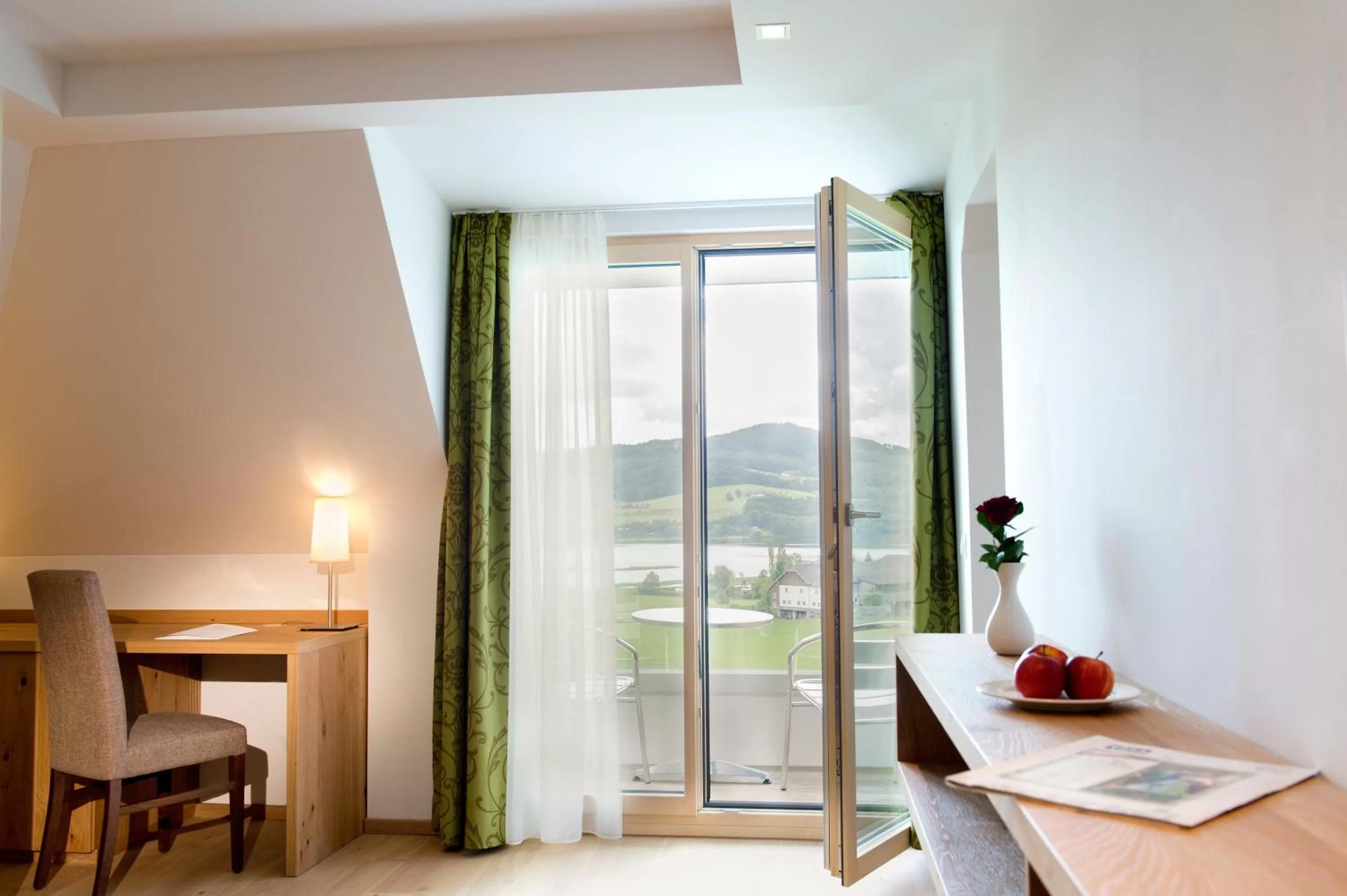 Lake view in Hotel Walkner