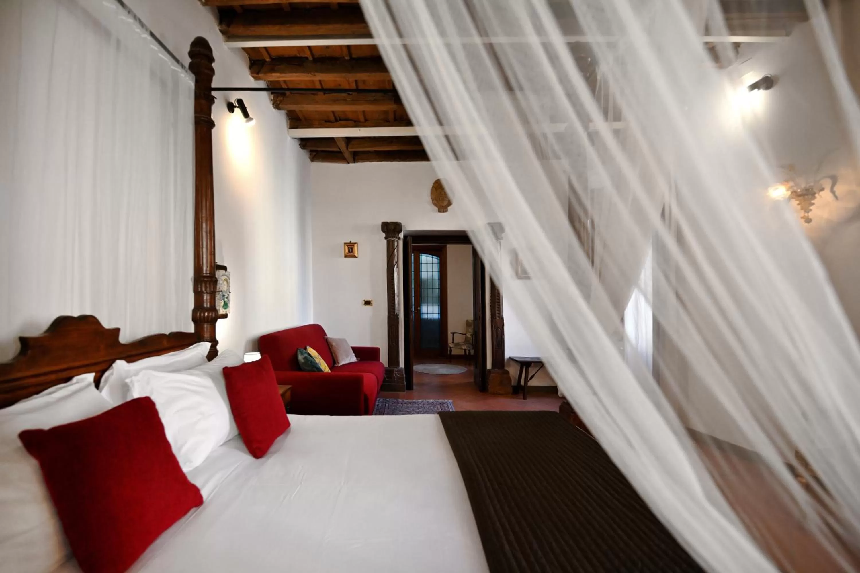 Bed in Vicolo dell'Aquila - Residenze Romanae