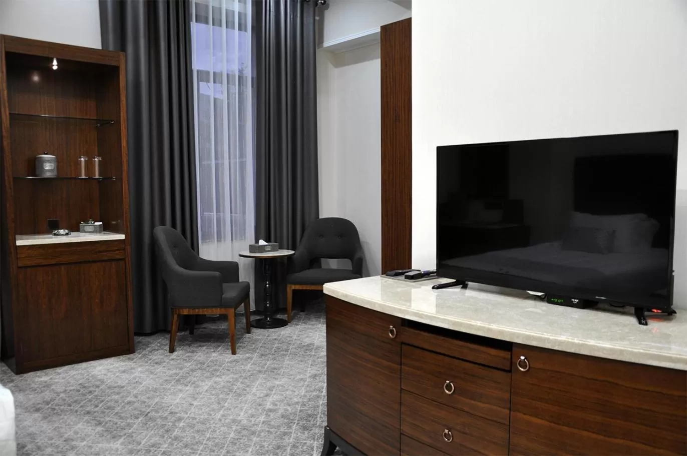 Parliament Palace Hotel