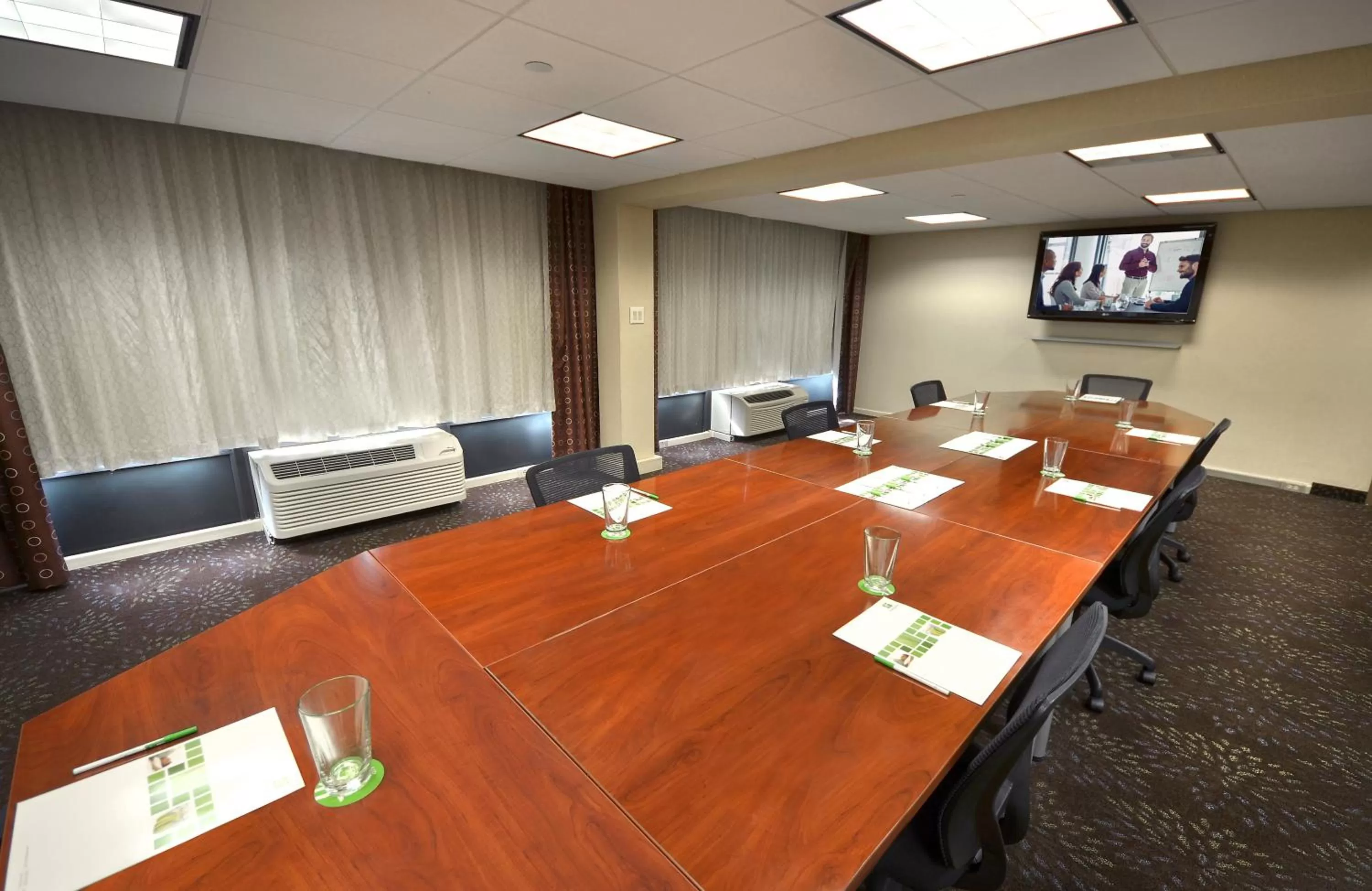 Meeting/conference room in Holiday Inn Washington D.C. - Greenbelt Maryland by IHG