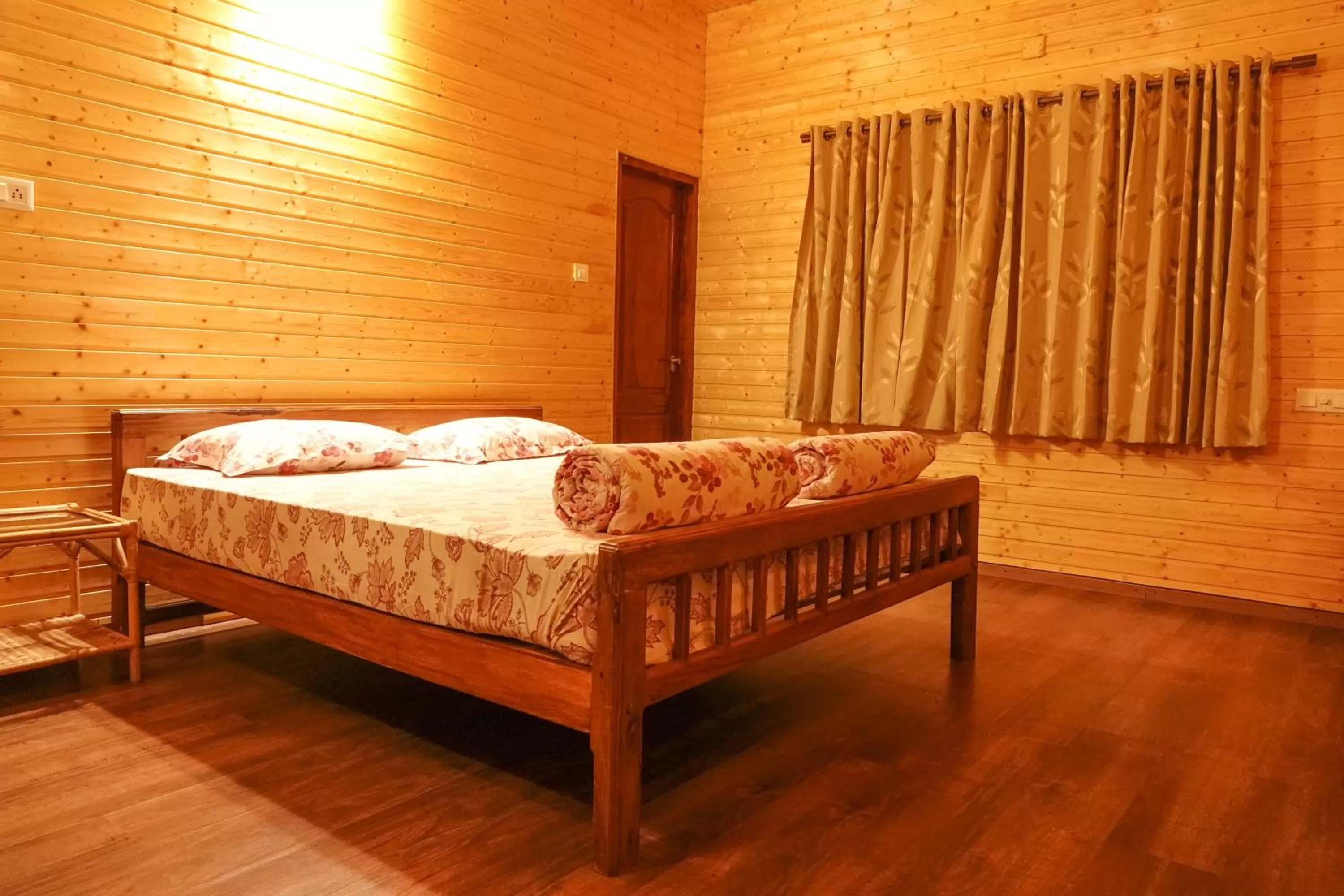 Bed in LABDHI RESORTS Stag Groups not allowed