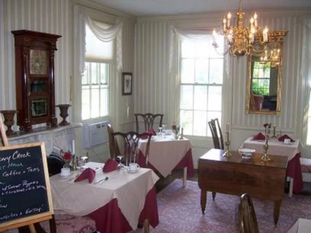 Dining area in The Inn at Stony Creek
