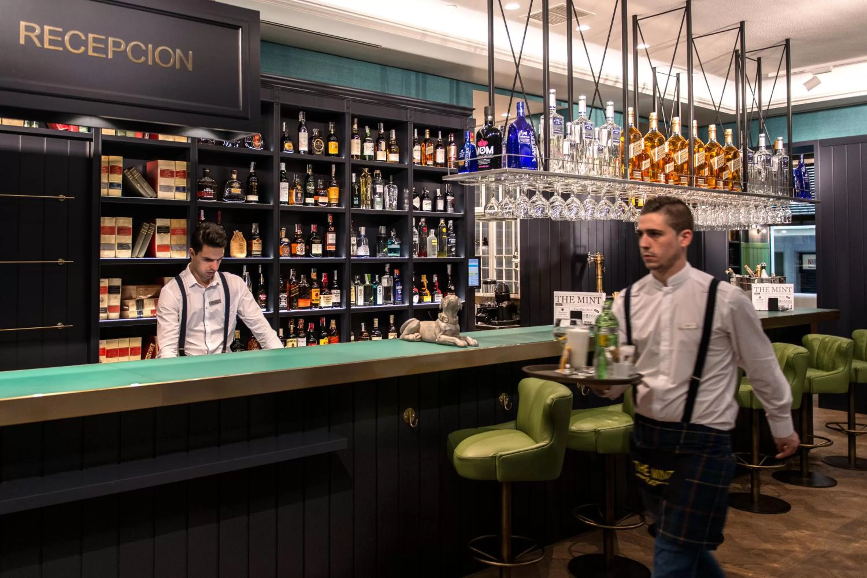 Lobby or reception in Vincci The Mint