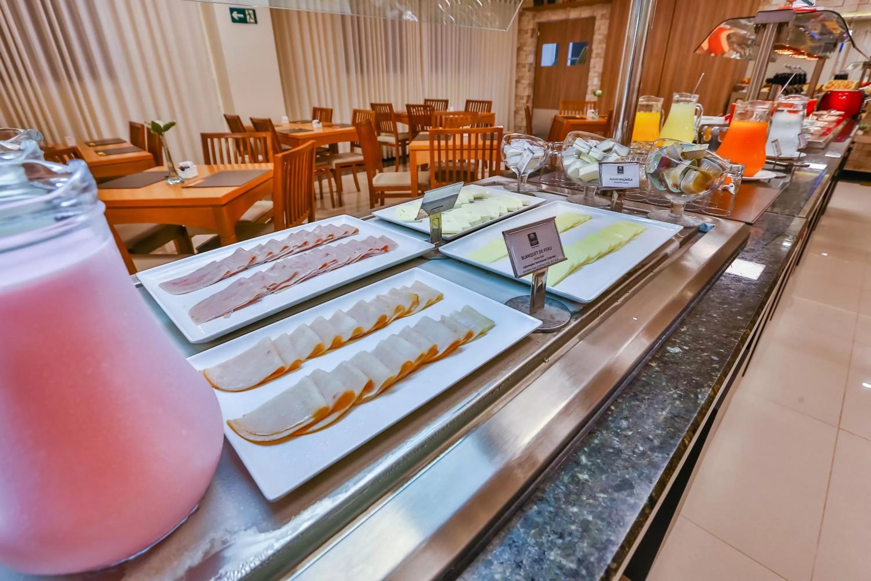 Breakfast in Comfort Mogi Guaçu