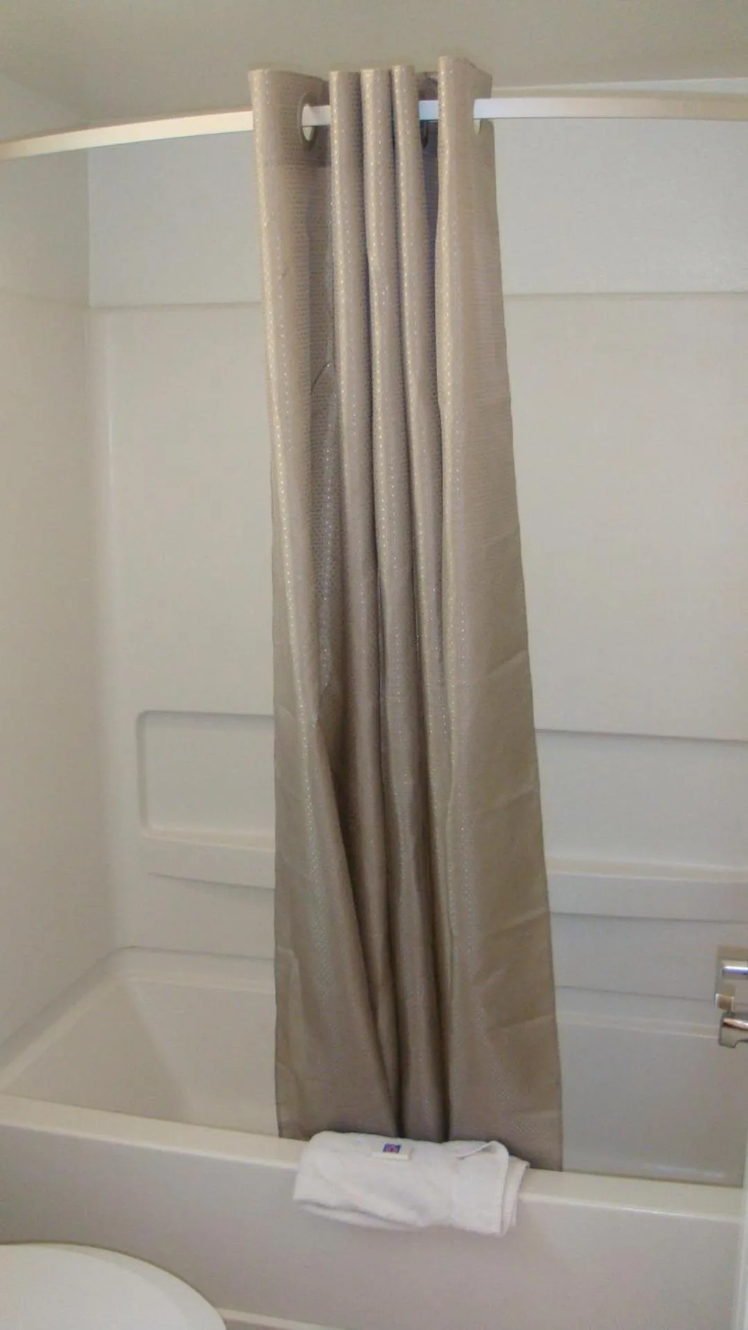 Shower in Motel 6-Marysville, CA