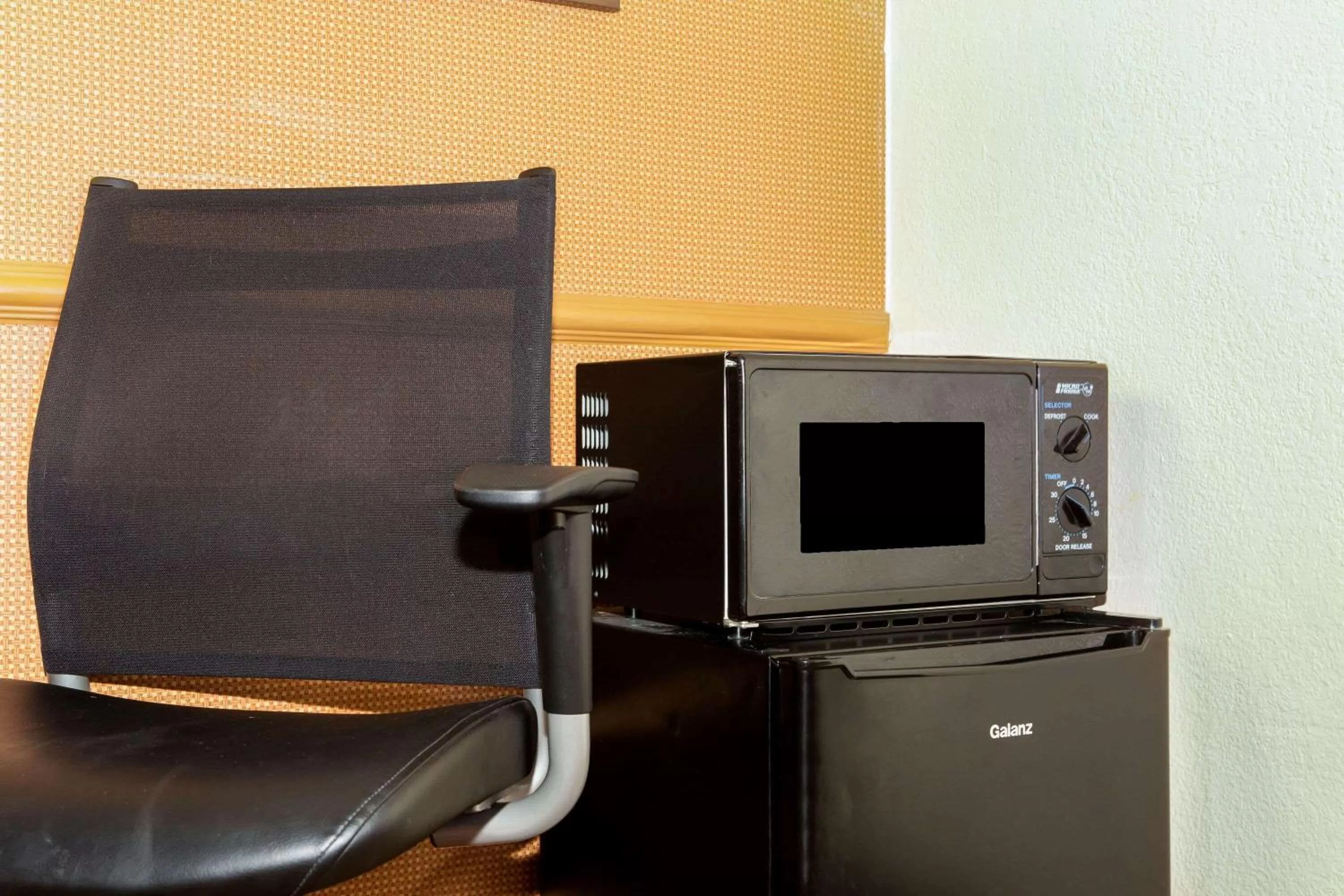 Photo of the whole room in La Quinta Inn by Wyndham Austin Capitol / Downtown