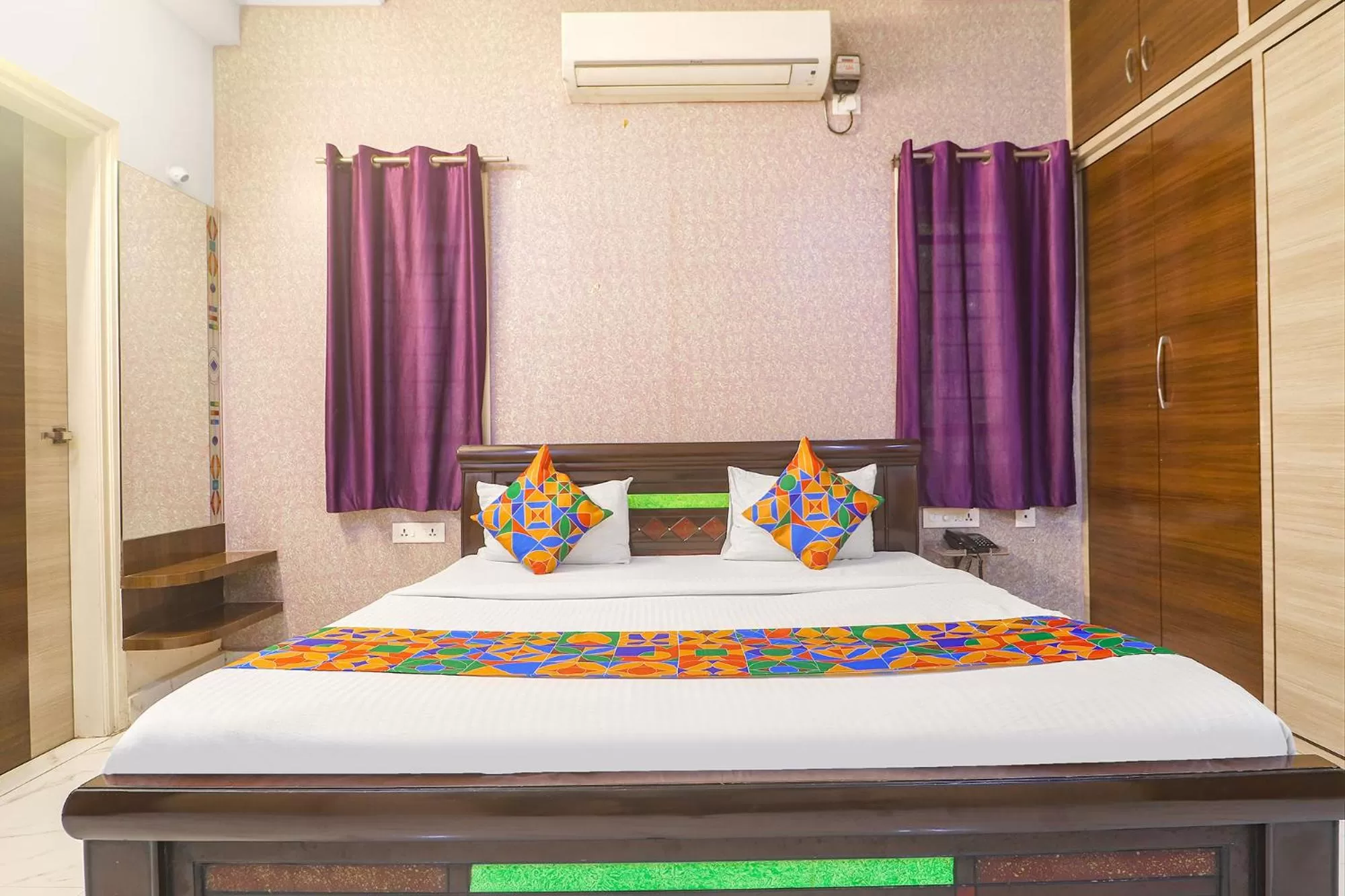 Bed in FabHotel Golden Gate - Nr Hitech City